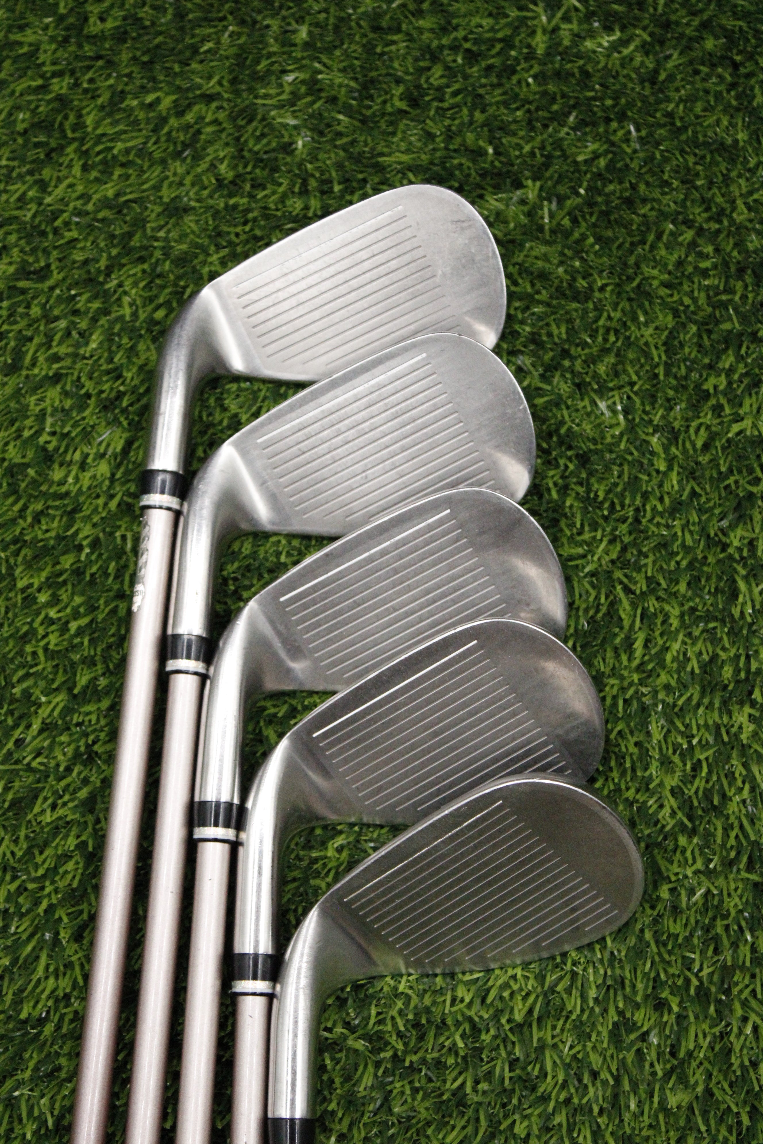 WOMEN XXIO Eleven Ladies Iron Set 7-PW SW L Flex Std Length