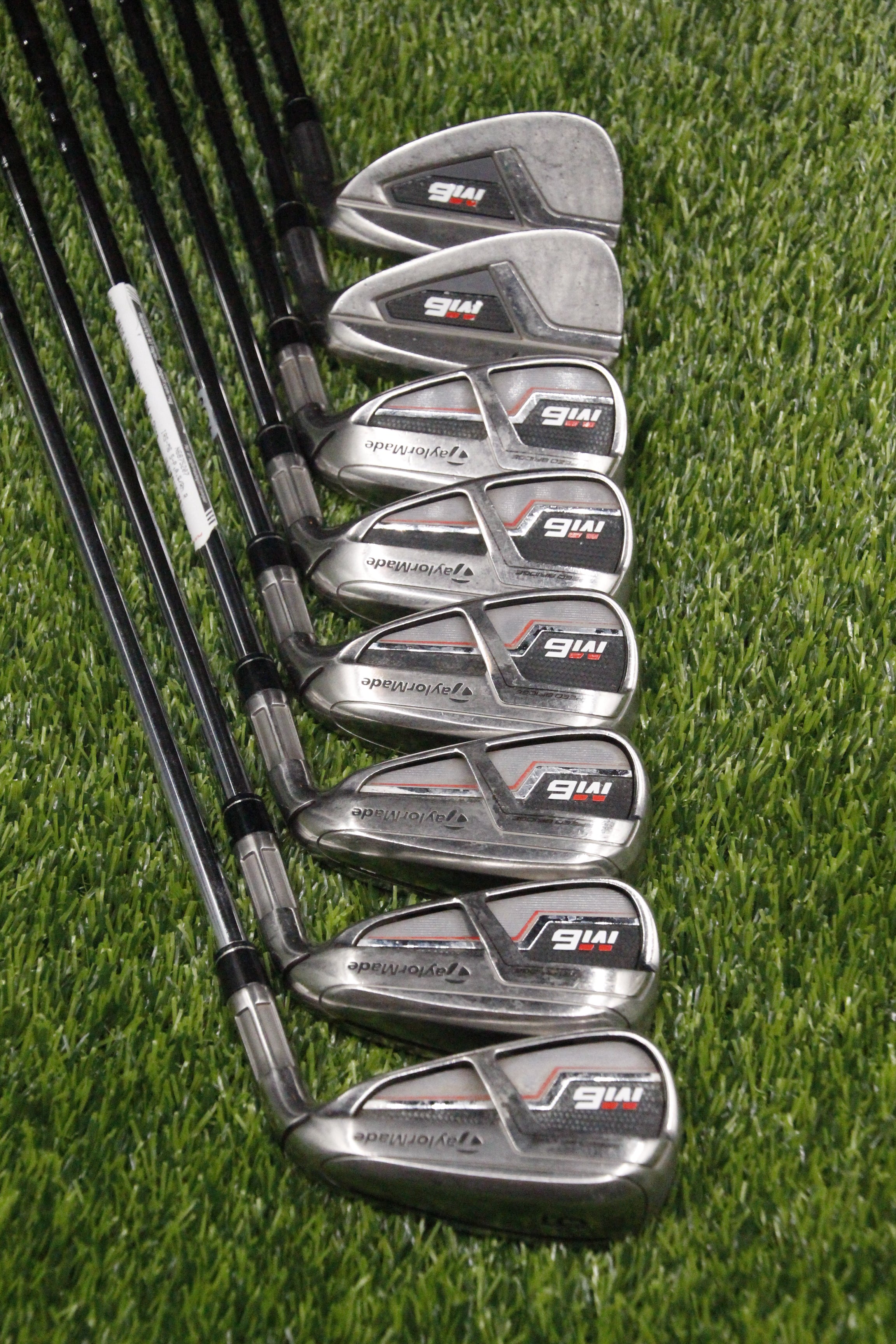 TaylorMade M6 Iron Set 5-PW AW SW R Flex Std Length