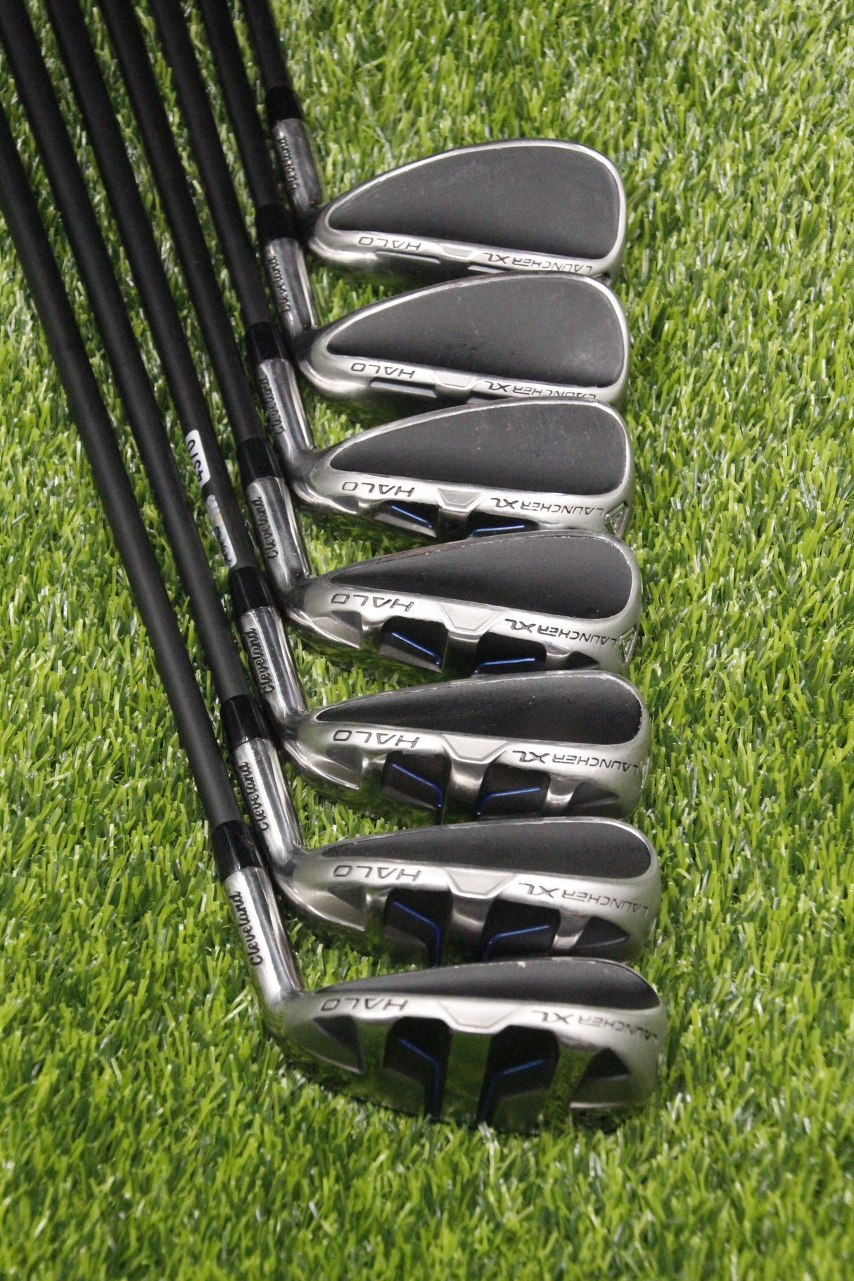 Cleveland Launcher XL Halo Iron Set 5-PW AW R Plus Flex Std