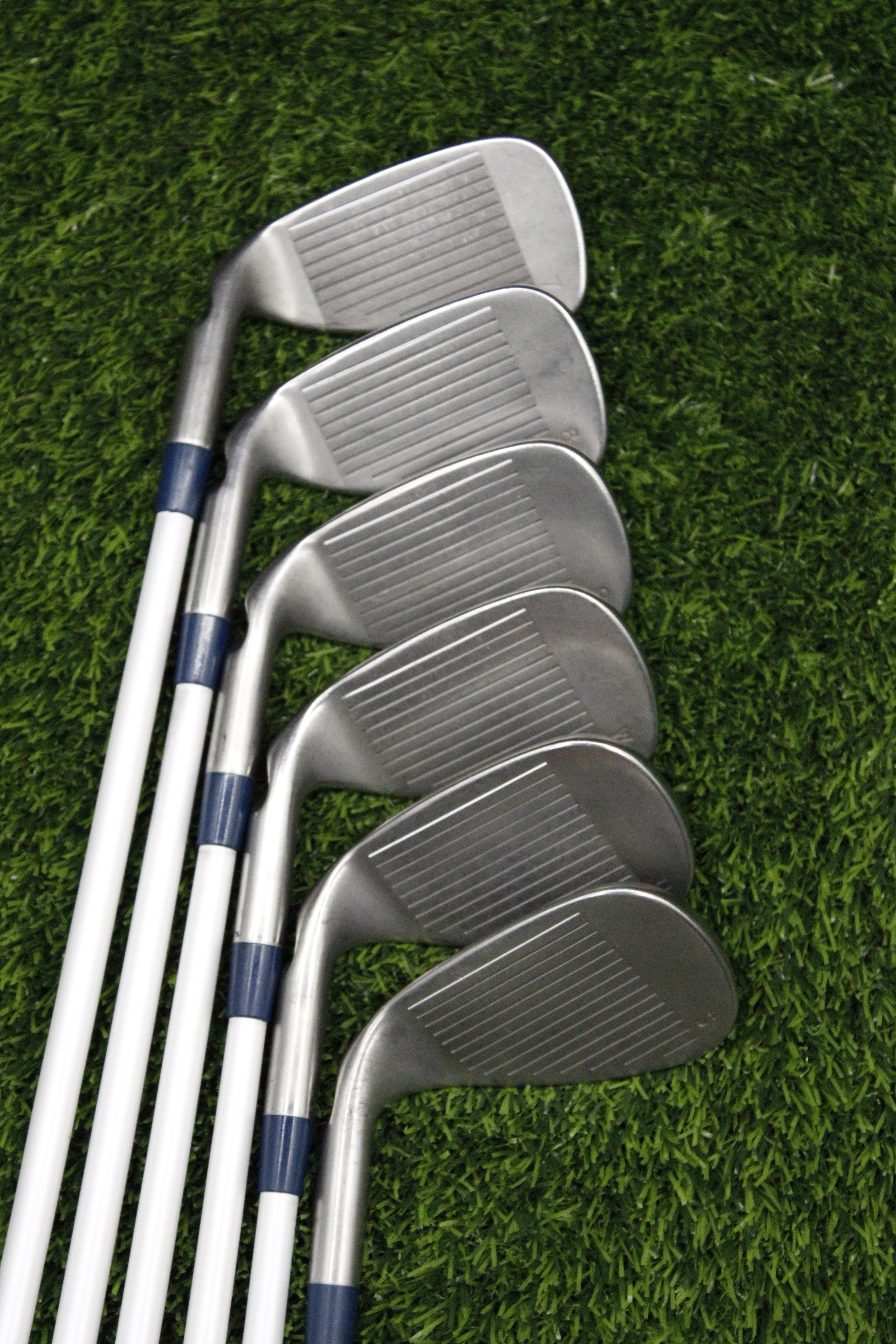 WOMEN Ping G Le Iron Set 7-PW GW SW L Flex Std Length