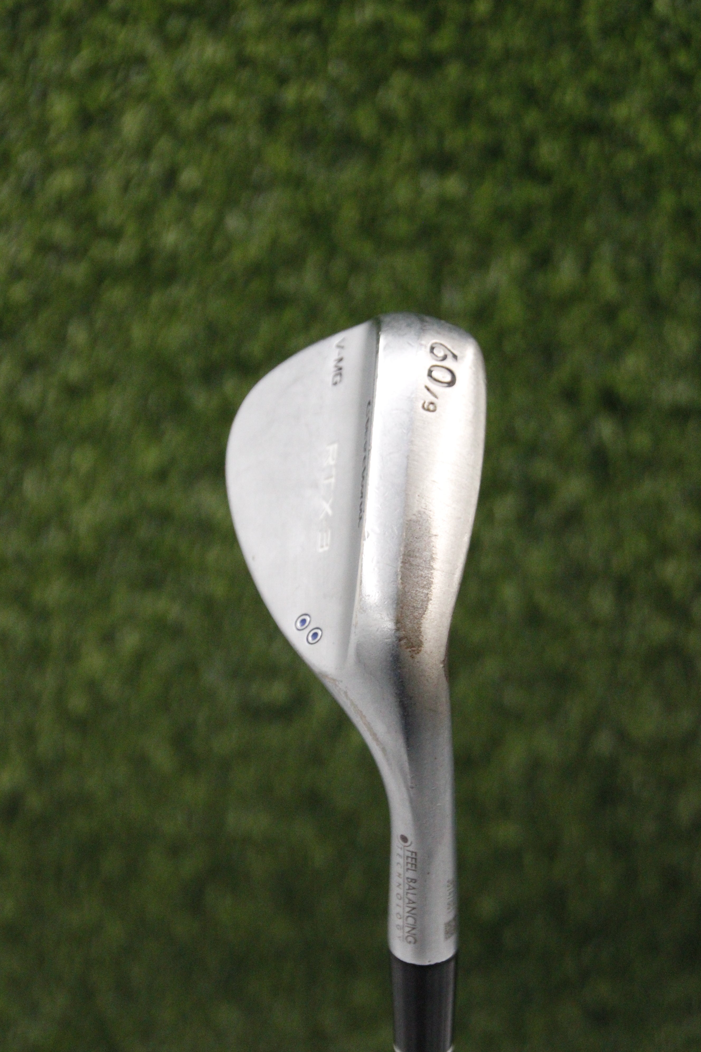 Cleveland RTX-3 White Satin 60° LW Wedge Flex 35"