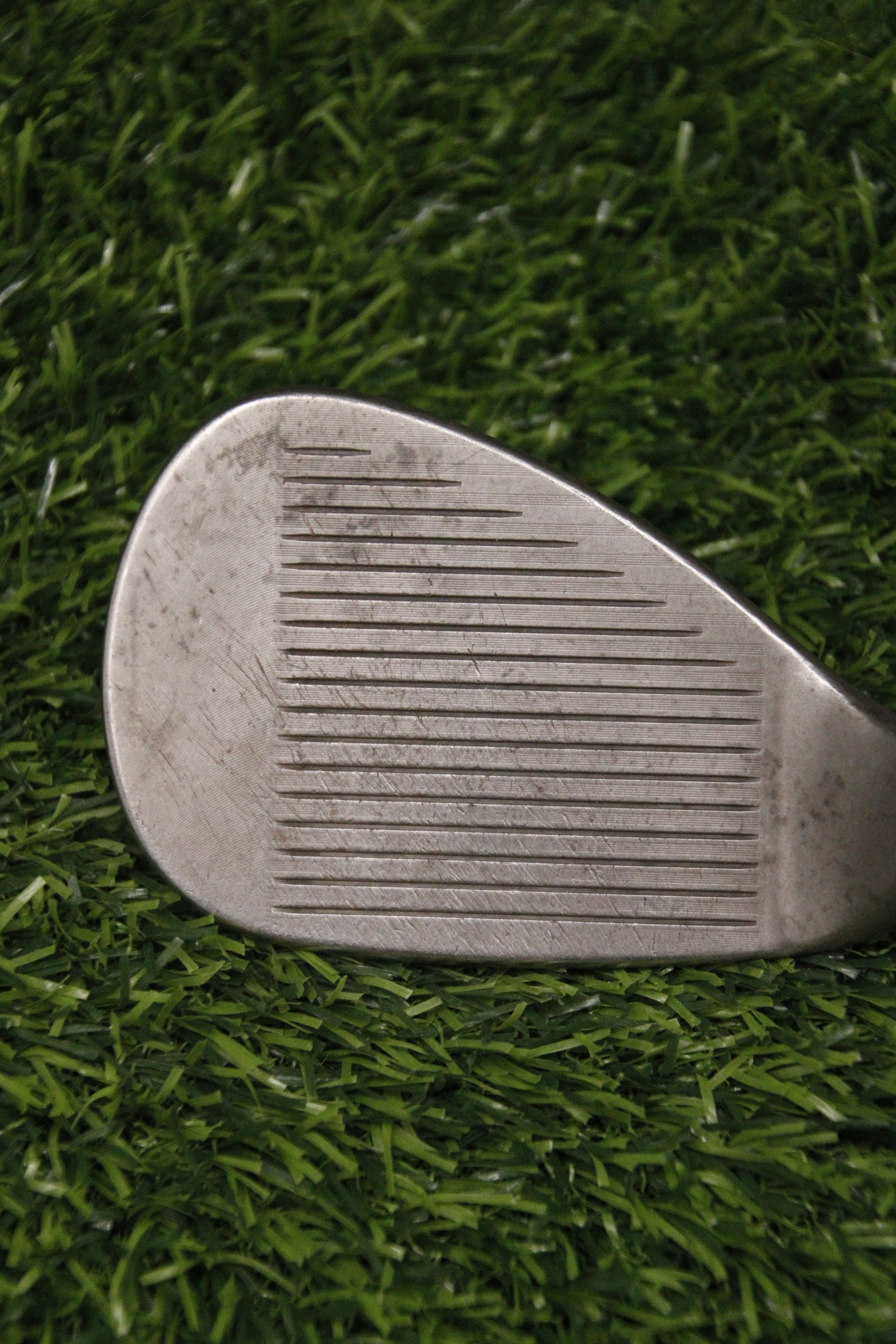 Titleist Vokey SM8 Raw 58° LW Wedge Flex 35.75"