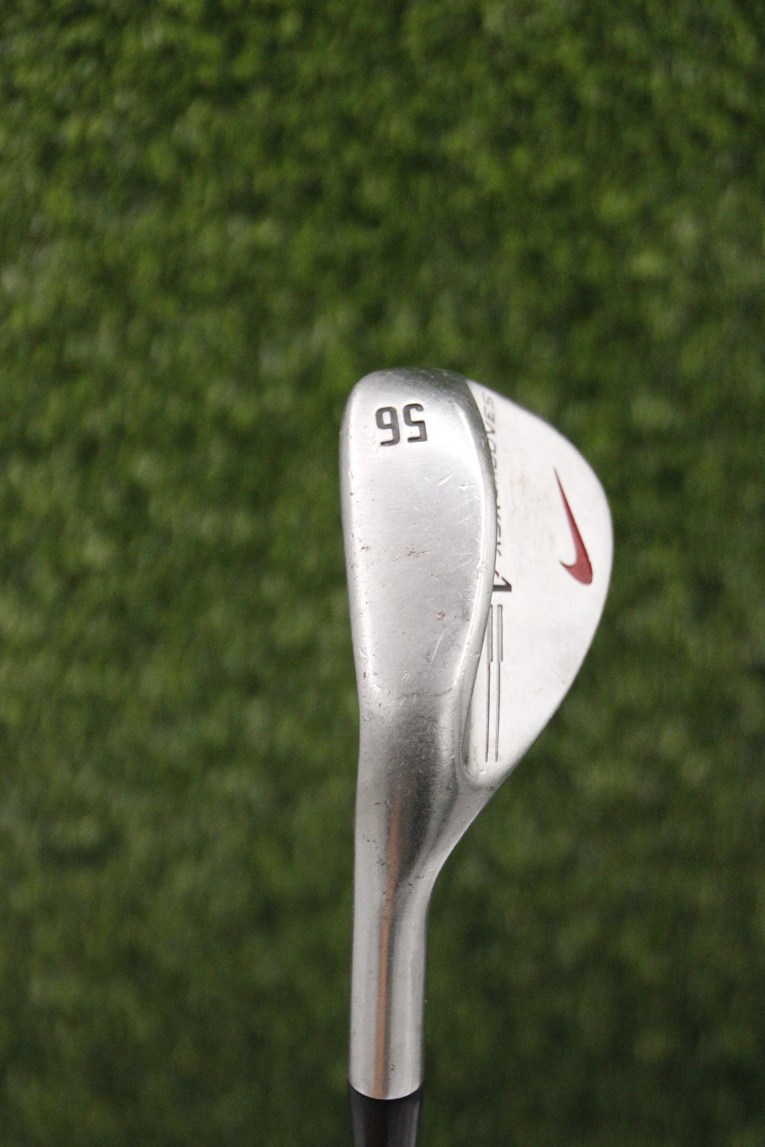 Lefty Nike Victory Red Satin Chrome 56° SW Wedge Flex 35.25"