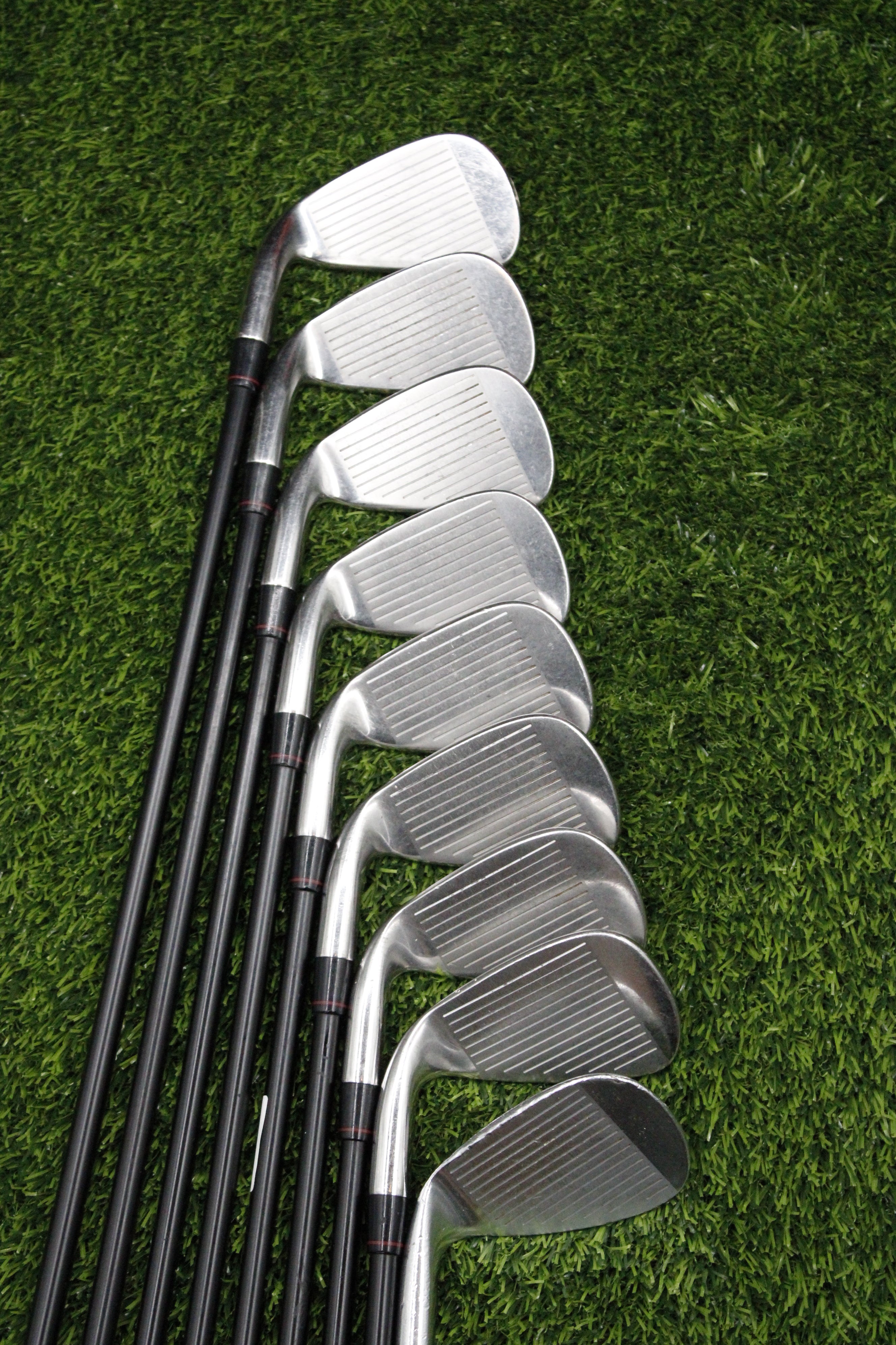 Nike Victory Red Cavity Back Iron Set 3-PW AW SR Flex -1.0"