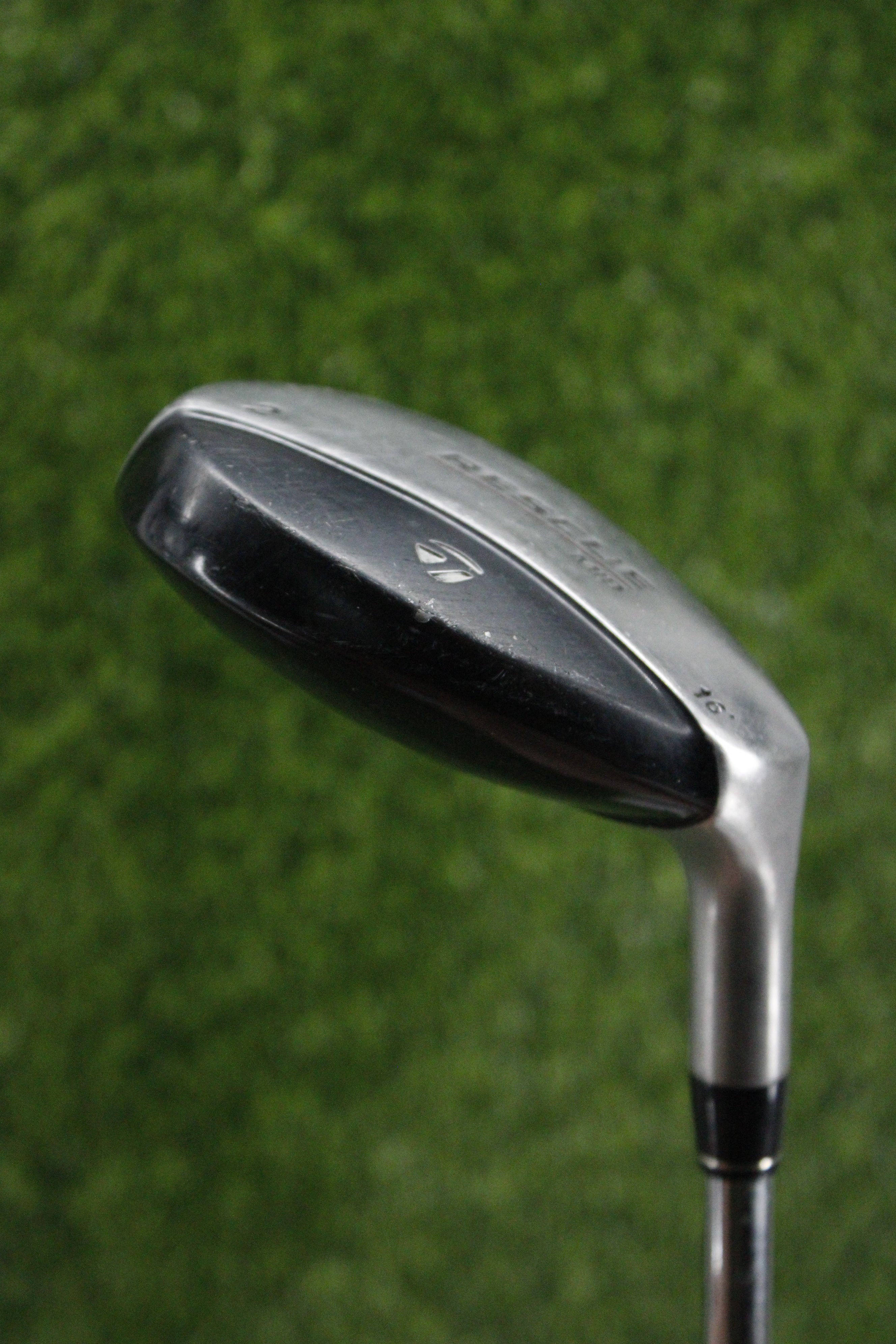 TaylorMade Rescue Mid 16° 2 Hybrid R Flex 40"