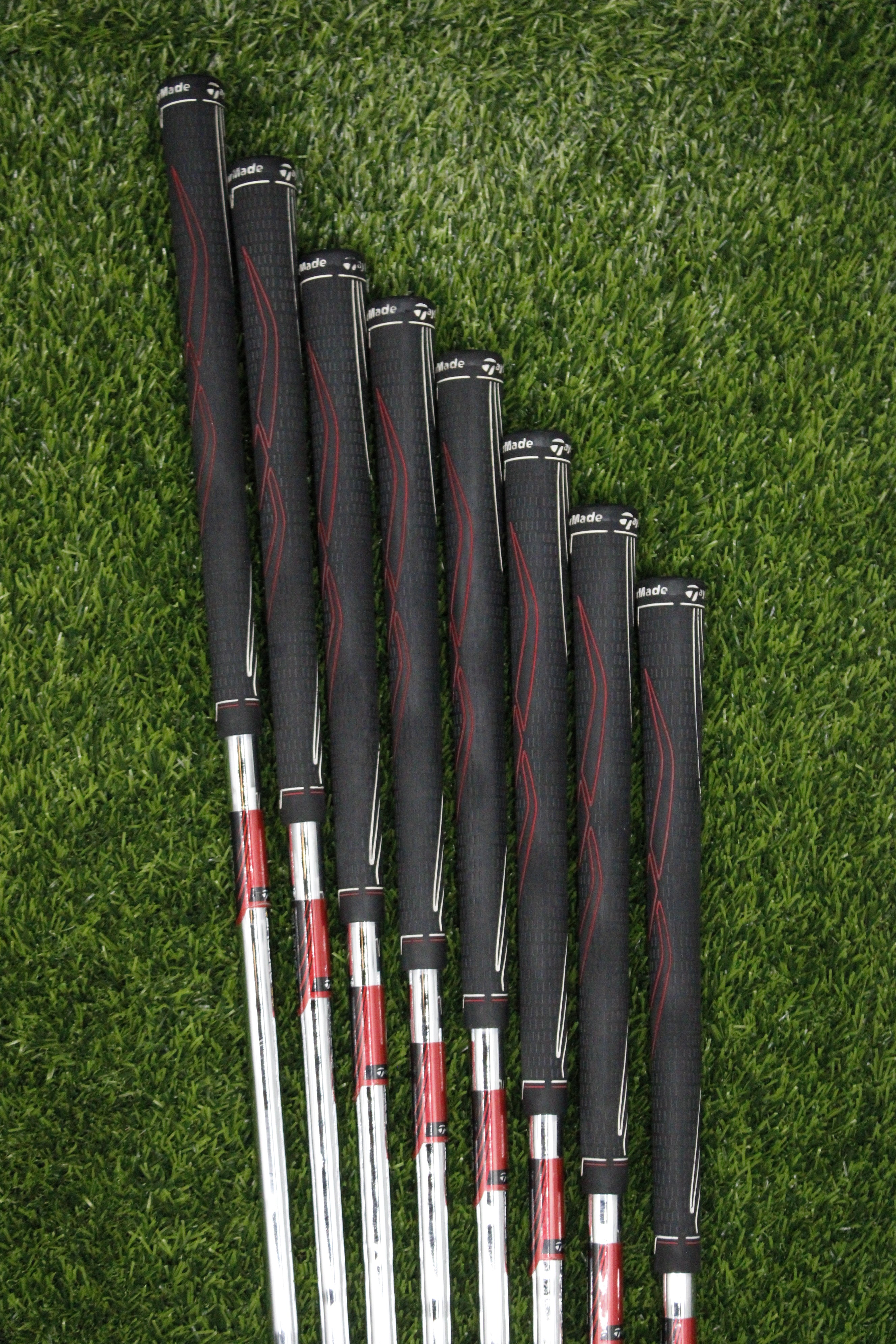 TaylorMade Burner 2.0 Iron Set 4-PW GW R Flex Std Length