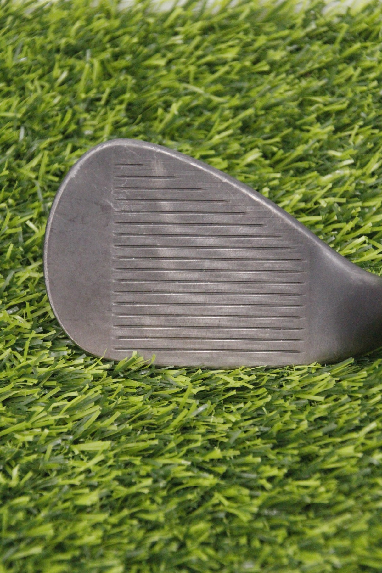 Titleist Vokey SM9 Jet Black 56° SW XS Flex 35.75"