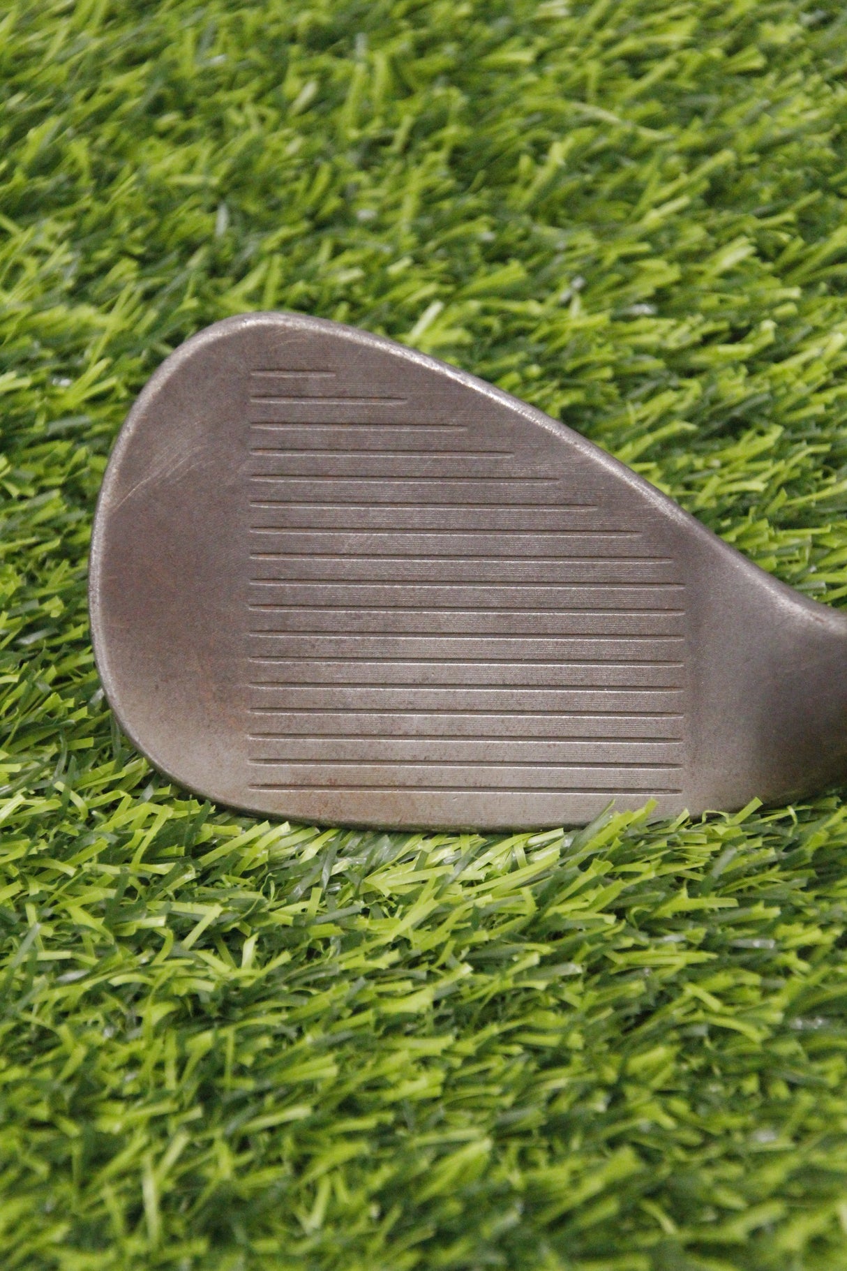 Titleist Vokey SM9 Jet Raw 56° SW XS Flex 35.75"