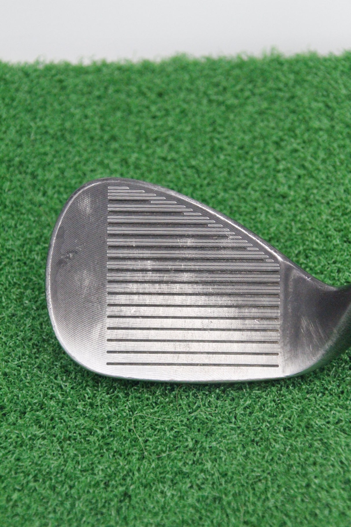 Cleveland 588 RTX Black Pearl 50° GW Wedge Flex 35.5"