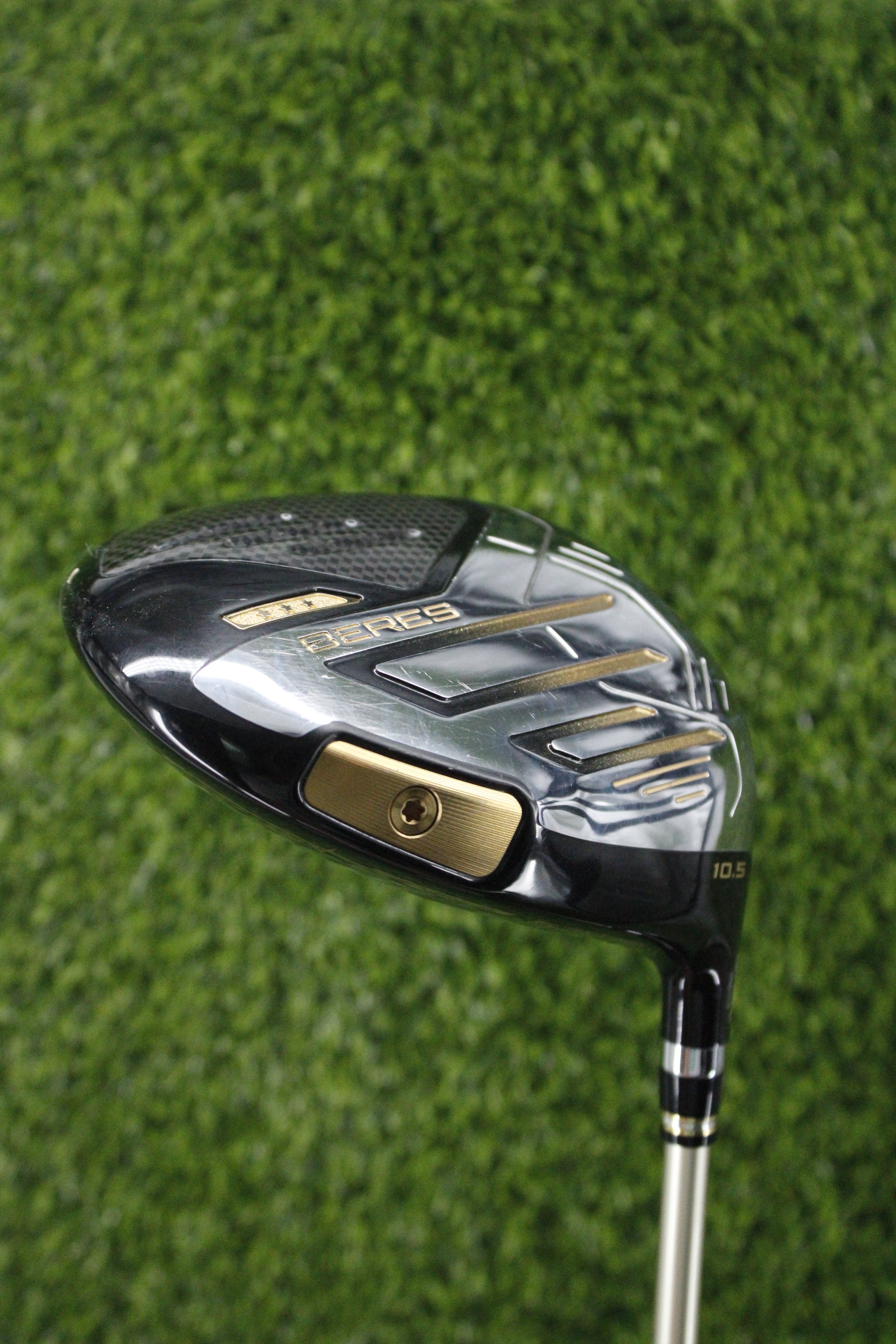 Honma Beres 09 3-Star 10.5° Driver S Flex 45.75" w/ HC