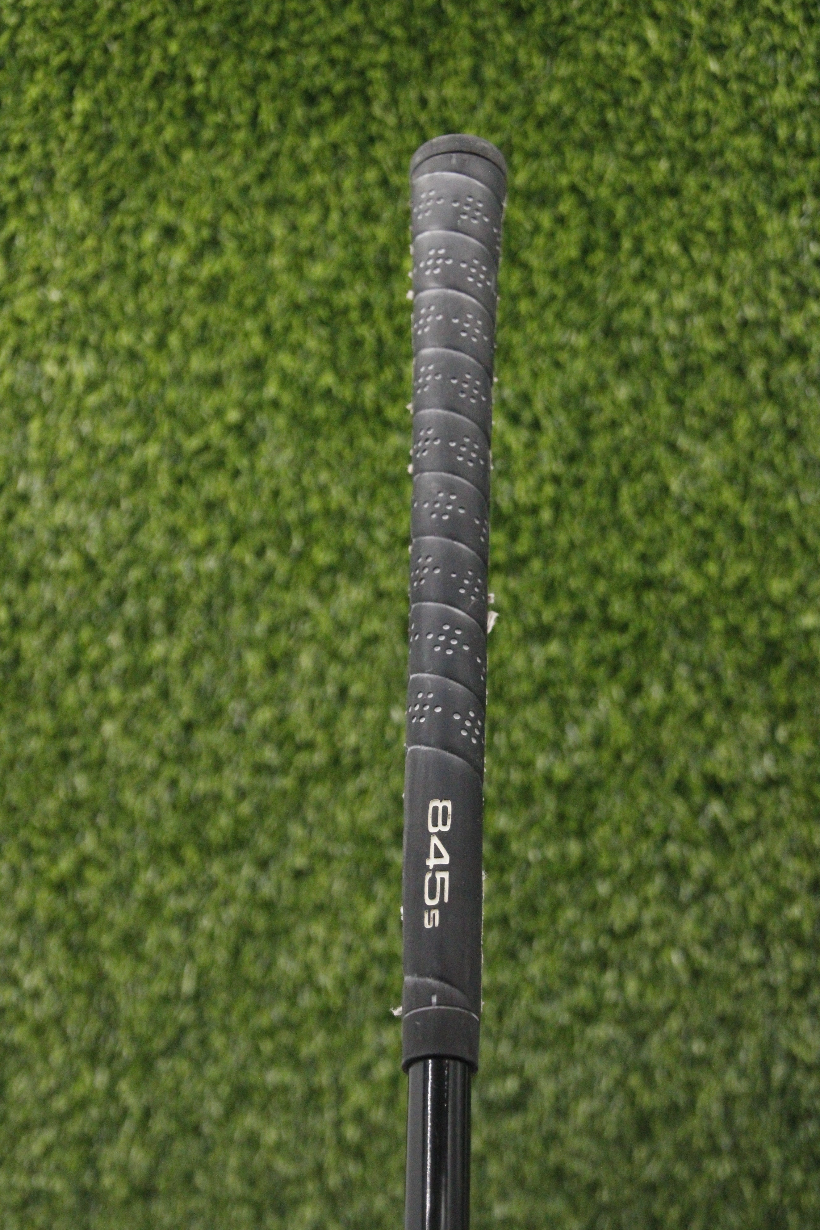Tommy Armour 846 Titanium 4 Iron R Flex 38.75"