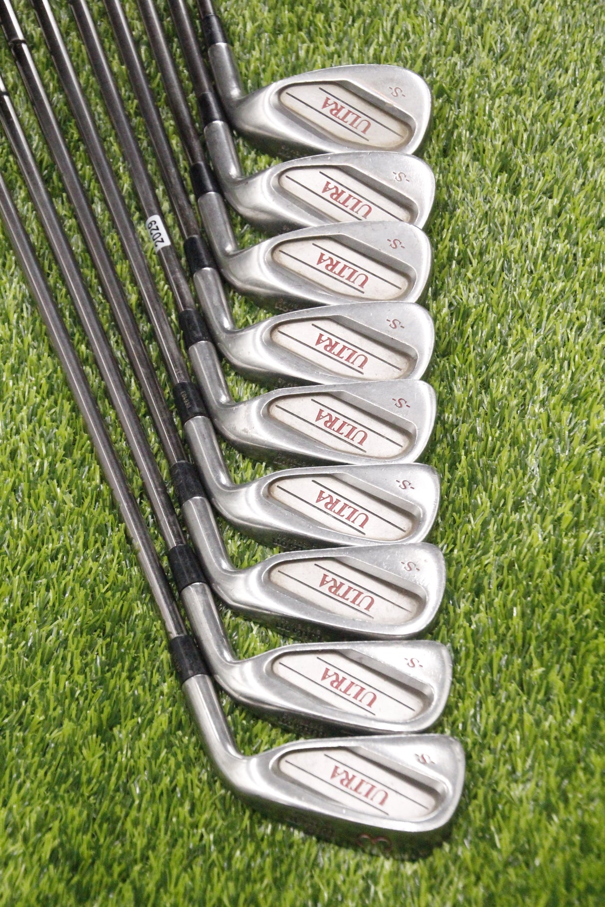 Wilson Ultra Iron Set 3-PW SW R Flex Std
