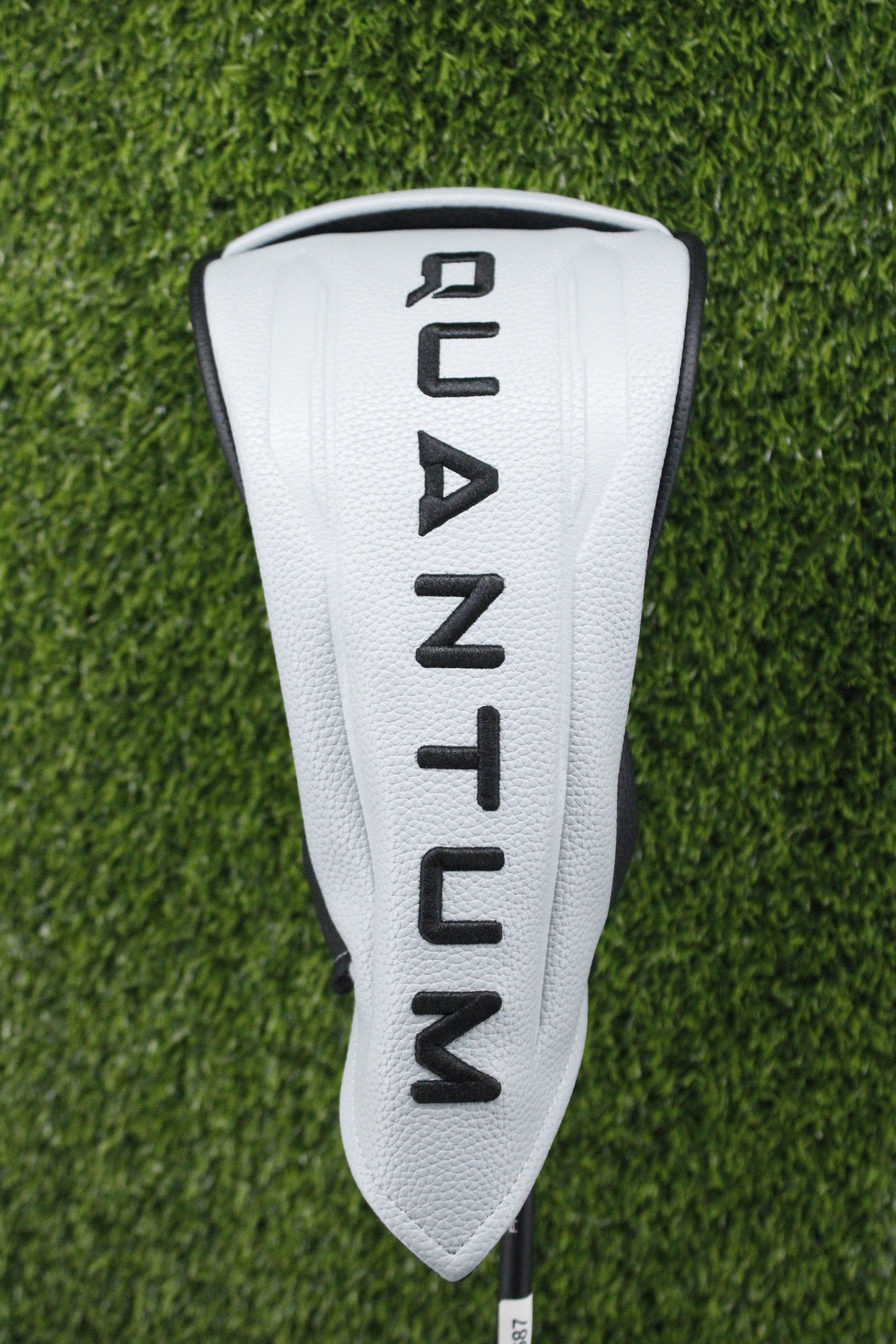 Callaway Quantum Max 10.5° Driver R Flex 45.25" w/ HC