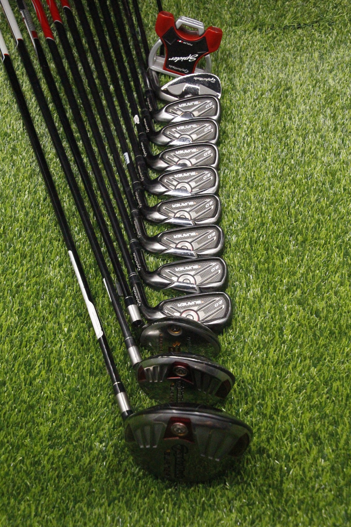 TaylorMade Burner 2.0 Black Par Set R Flex Std