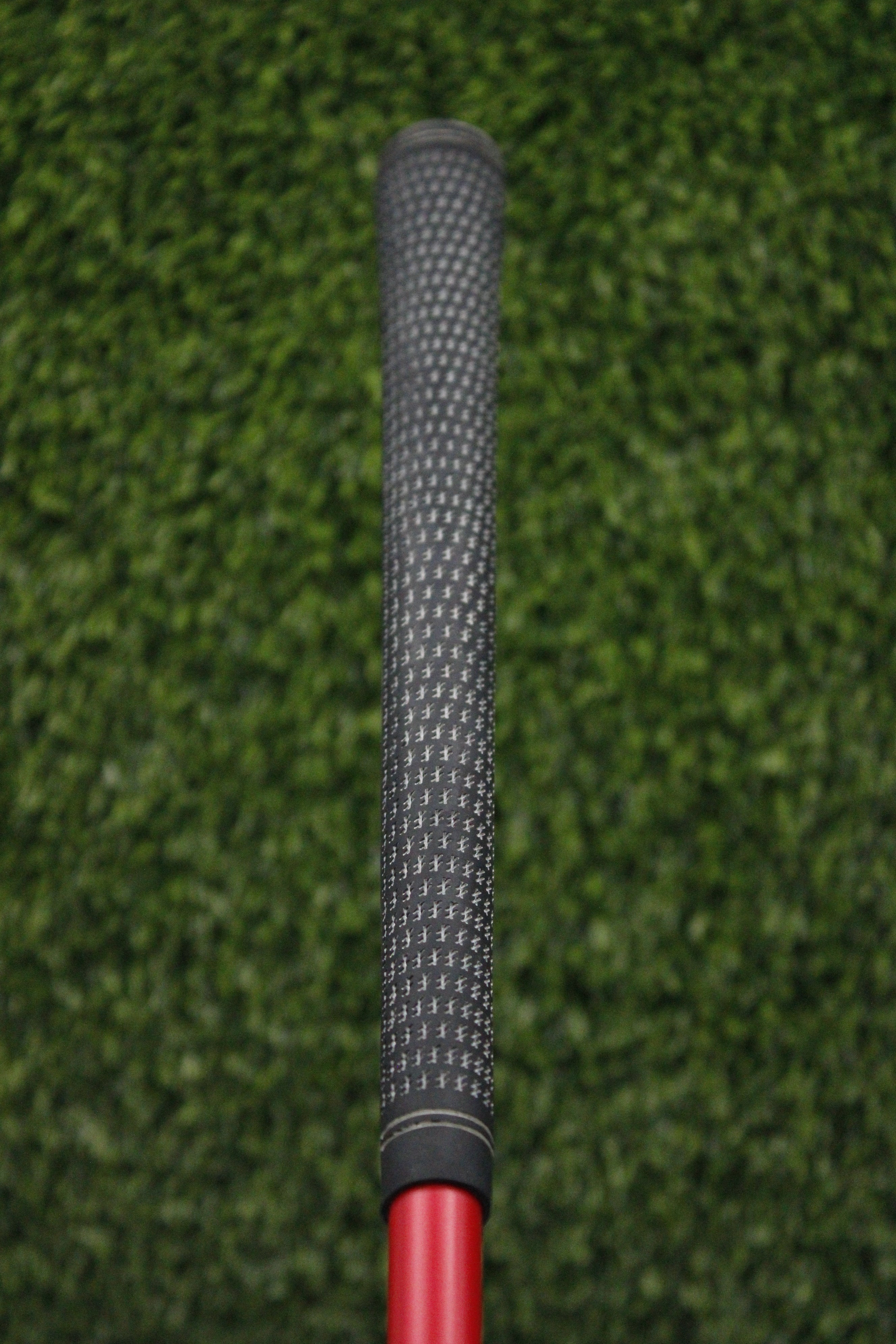 TaylorMade R11 AW R Flex 35.5"
