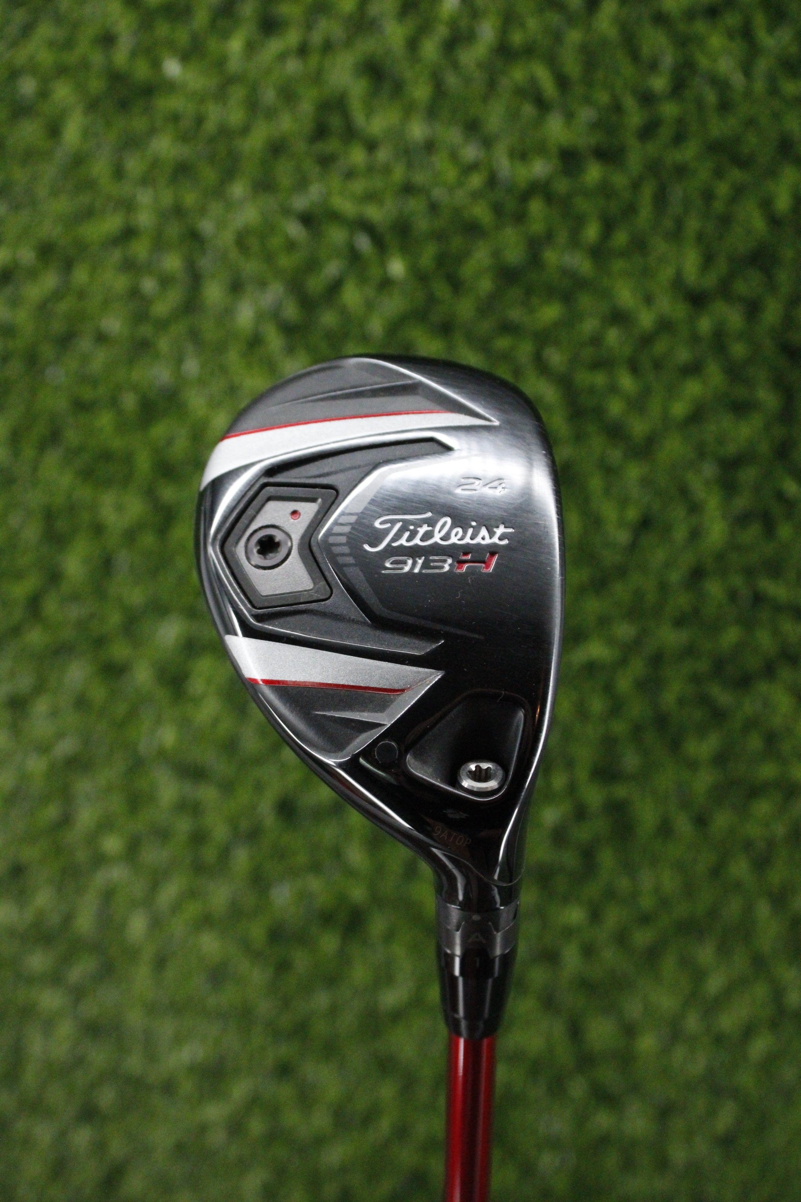Titleist 913 H 24° 4 Hybrid R Flex 39"