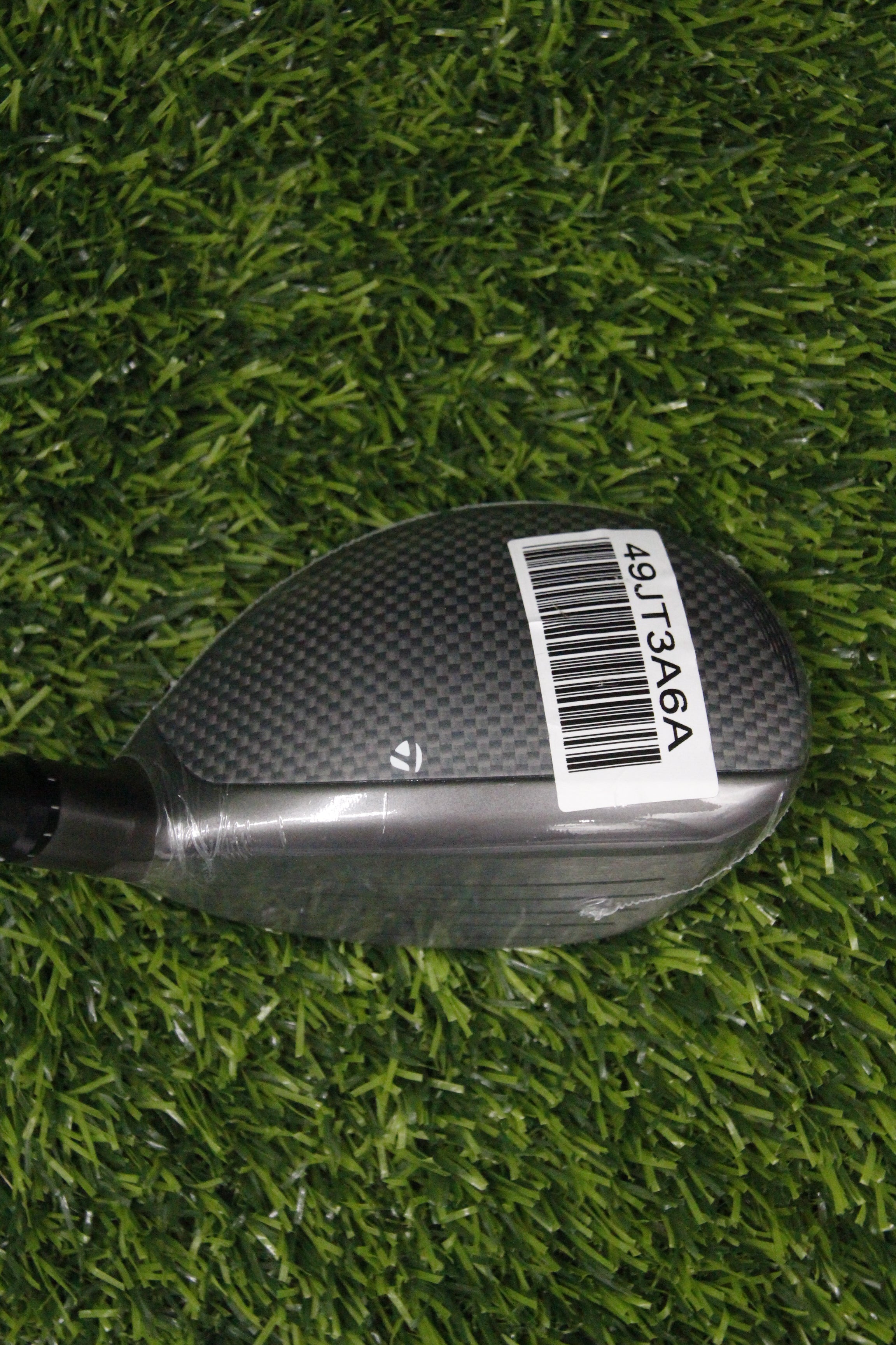 NEW Lefty TaylorMade Qi35 22° 4 Hybrid R Flex 39.25"