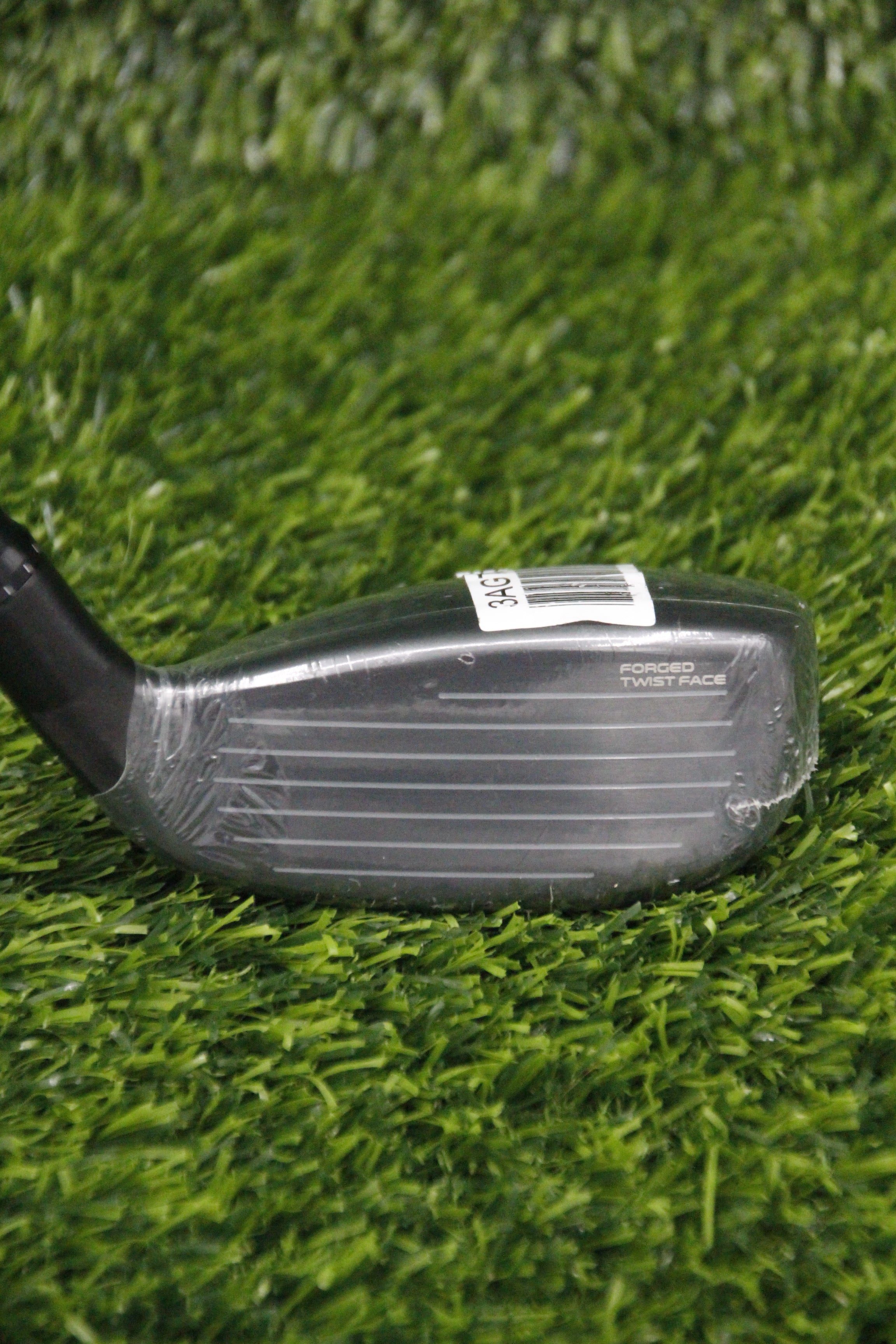 NEW Lefty TaylorMade Qi10 Tour 19.5° 3 Hybrid S Flex 40.5"