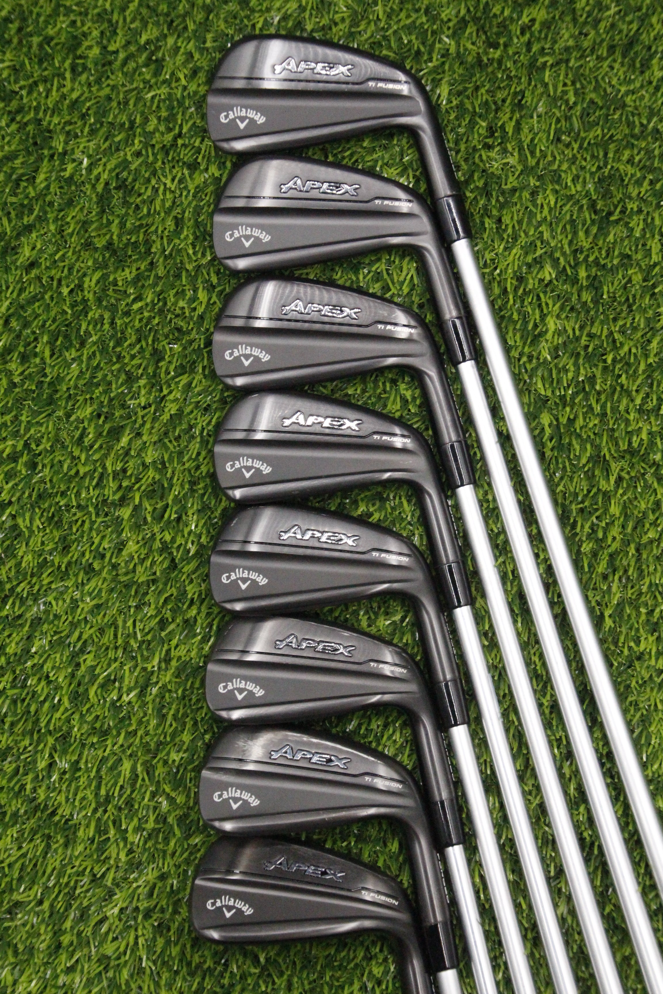 Callaway Apex TiFusion Iron Set 4-PW AW S Flex Std Length