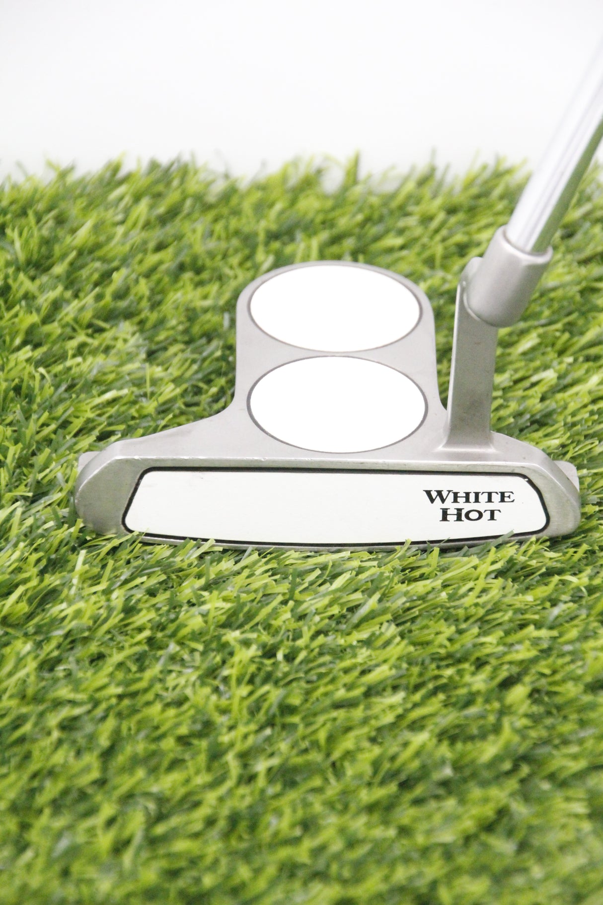 Odyssey White Hot 2-Ball Blade Putter 35"