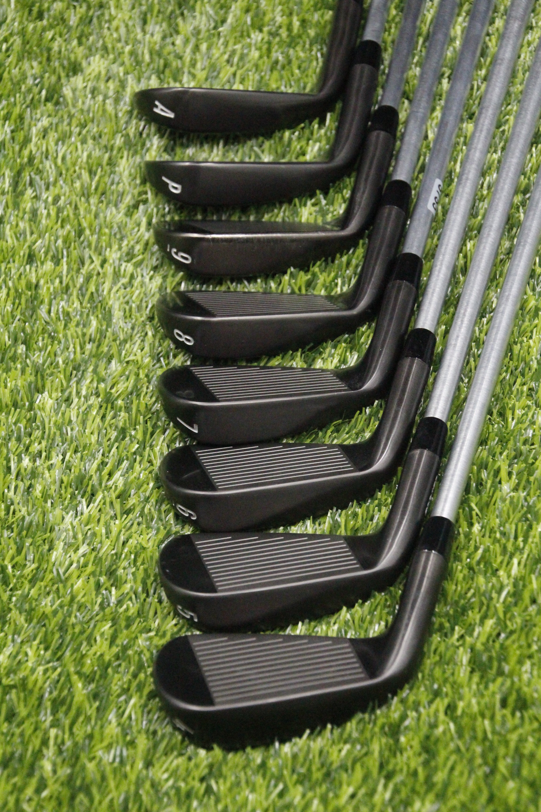 Callaway Apex TiFusion Iron Set 4-PW AW S Flex Std Length