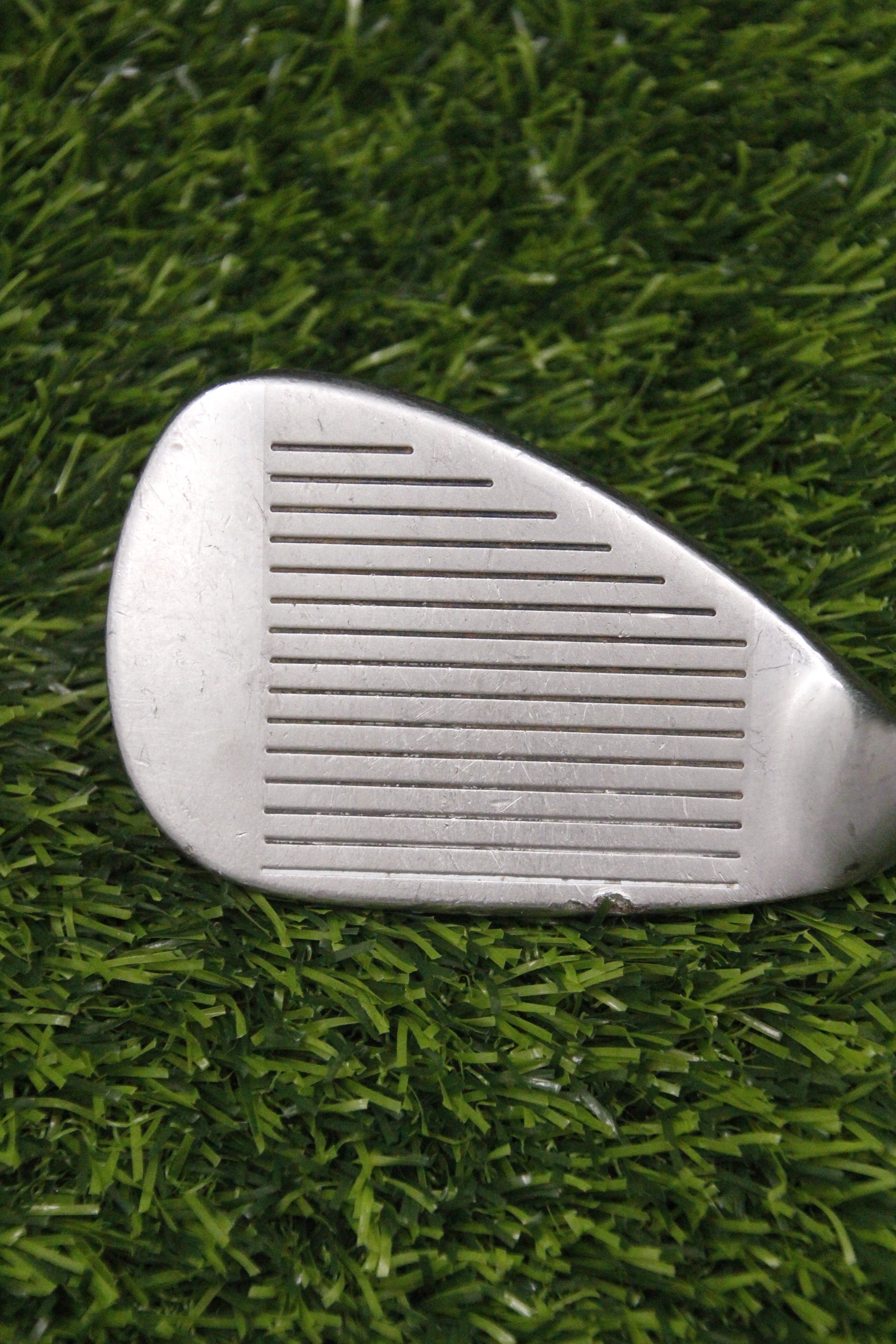 Dunlop Nickel 56° SW Wedge Flex 35.75"