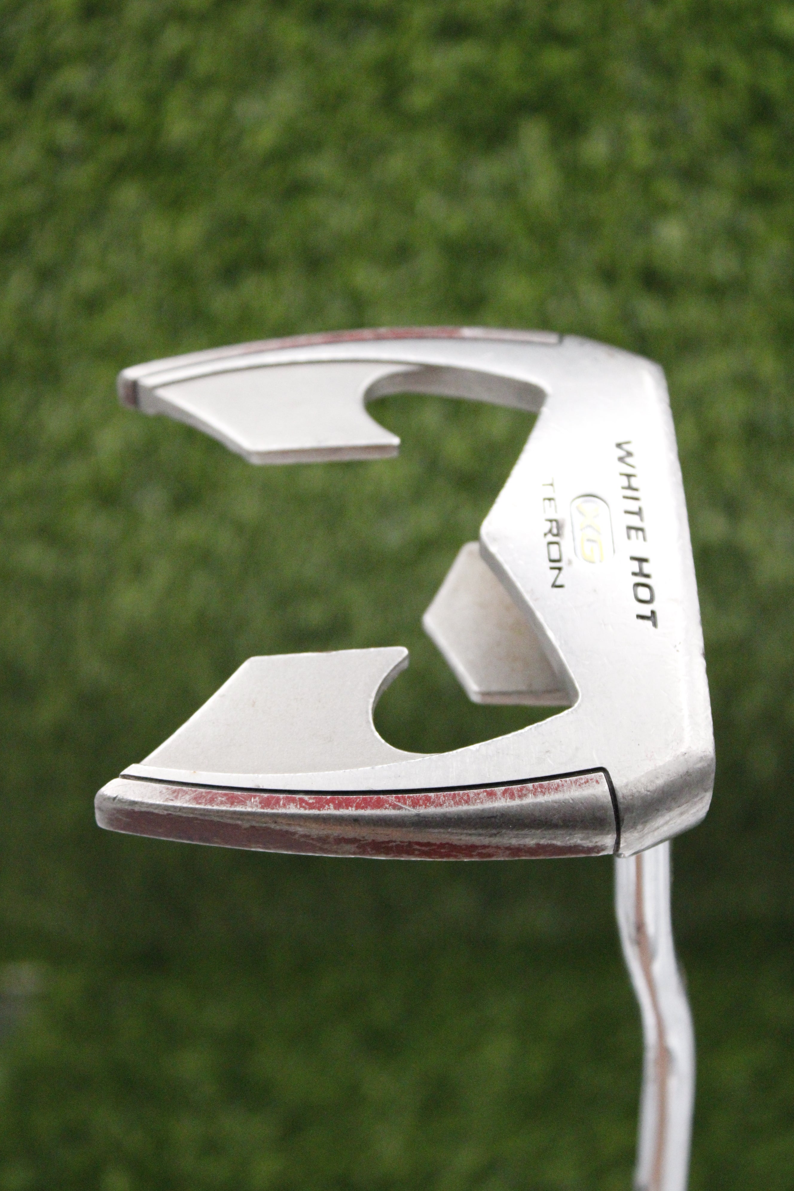 Odyssey White Hot XG Teron Putter 34.5"