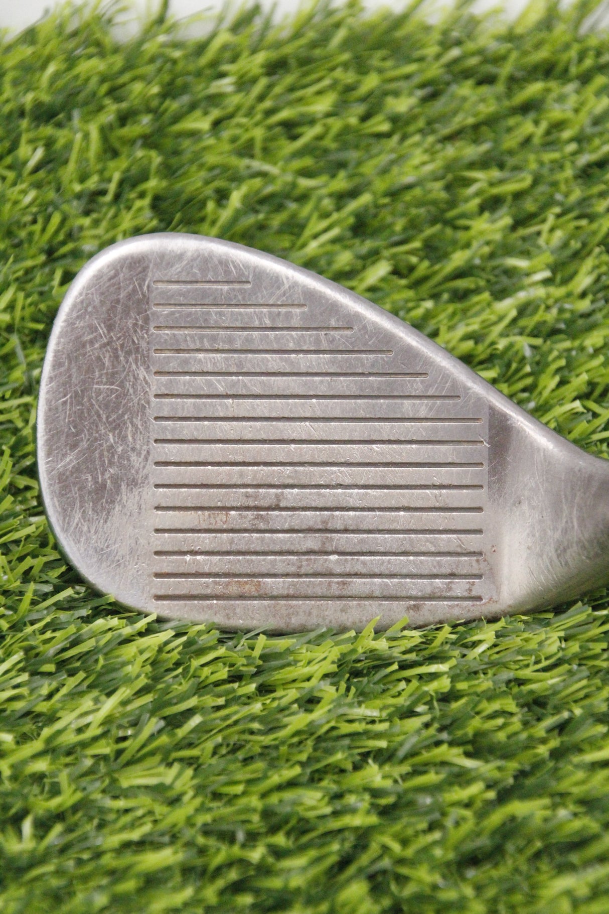 Cleveland CG 12 Black Pearl 54° SW Wedge Flex 35.5"