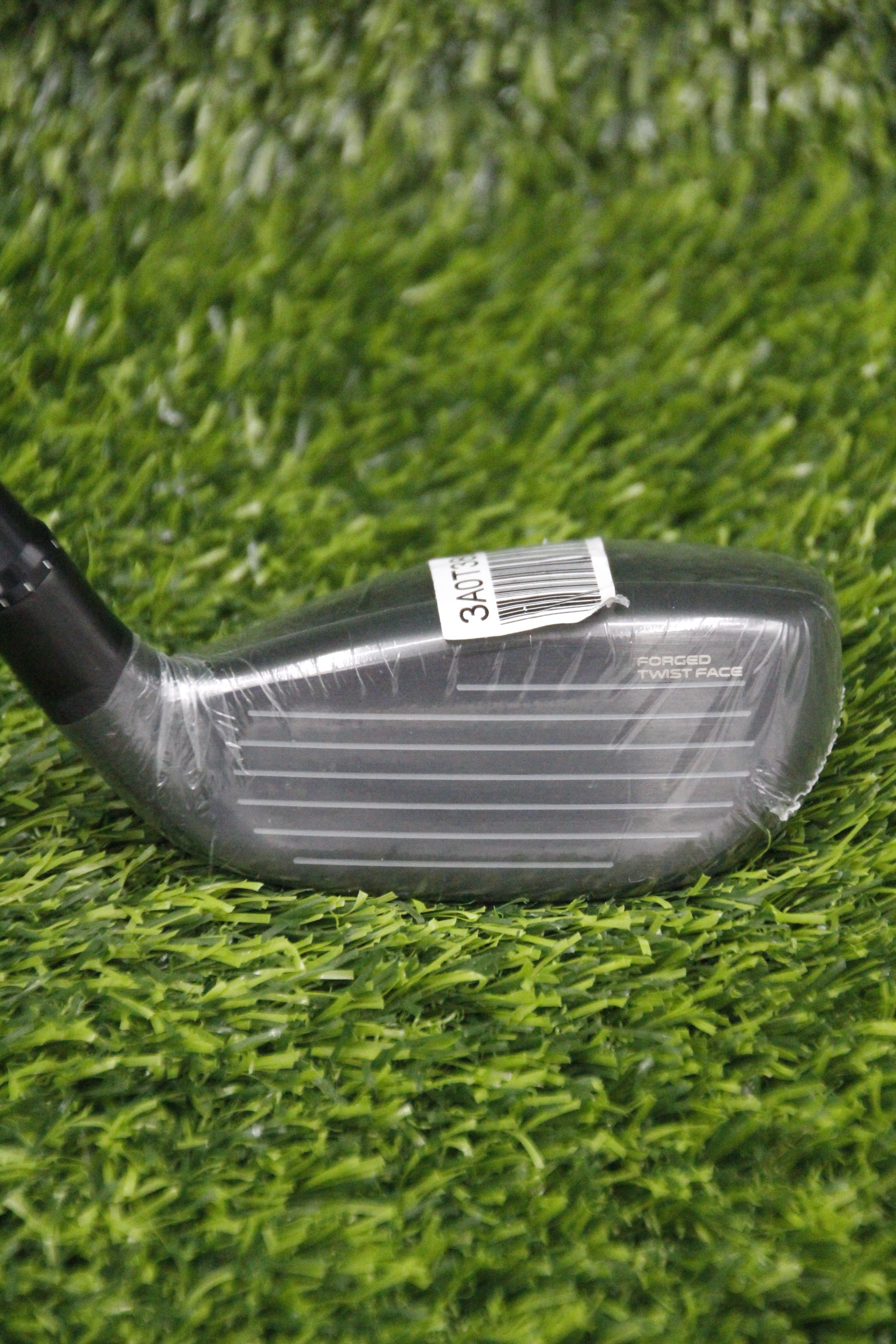 NEW Lefty TaylorMade Qi10 Tour 22° 4 Hybrid S Flex 40"