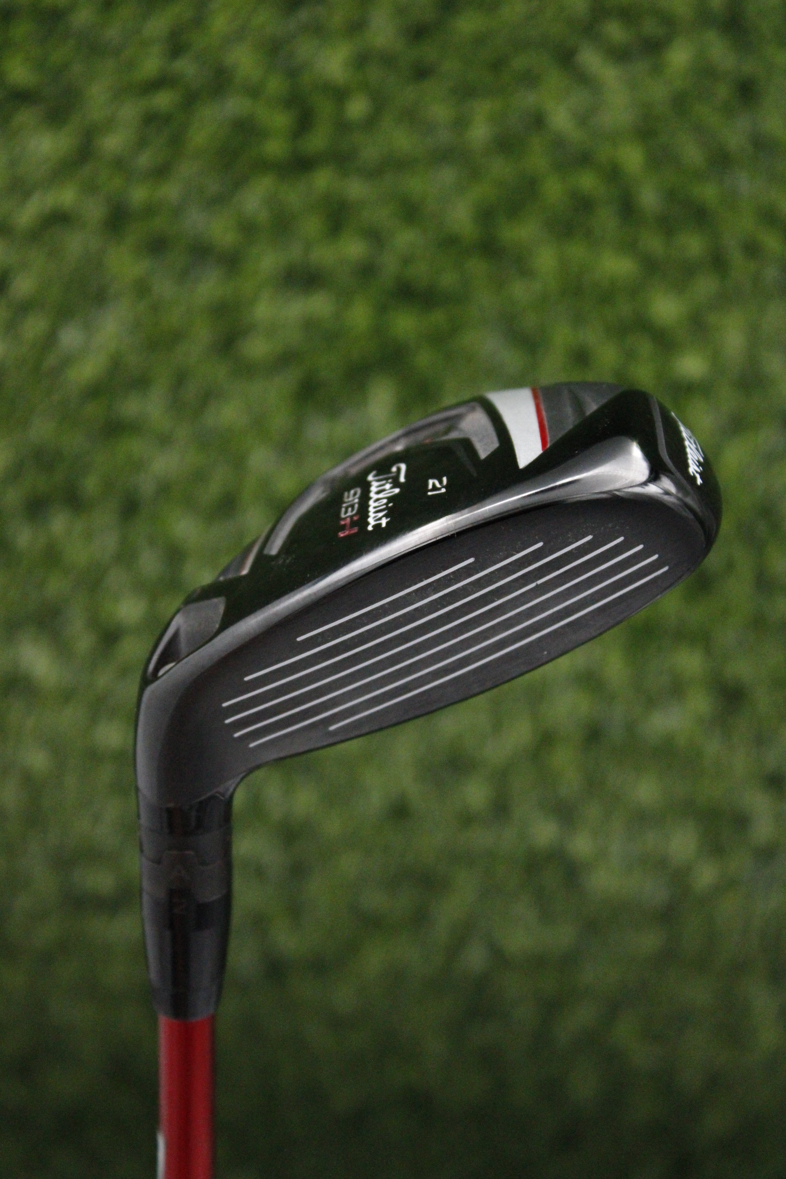 Titleist 913 H 21° 4 Hybrid R Flex 40"