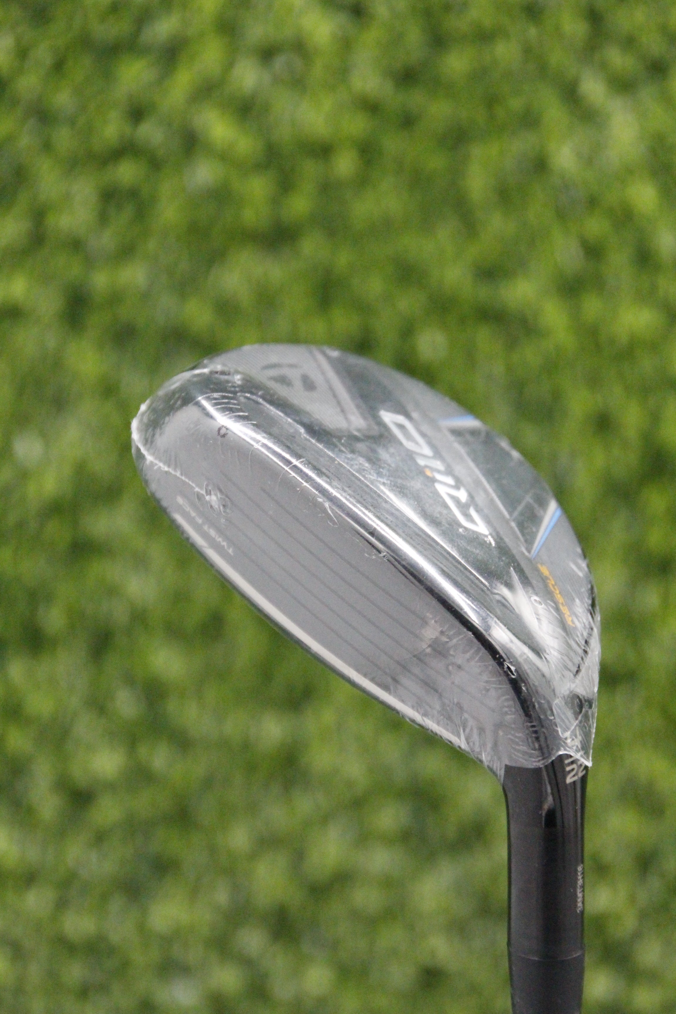 NEW Lefty TaylorMade Qi10 22° 4 Hybrid S Flex 39"