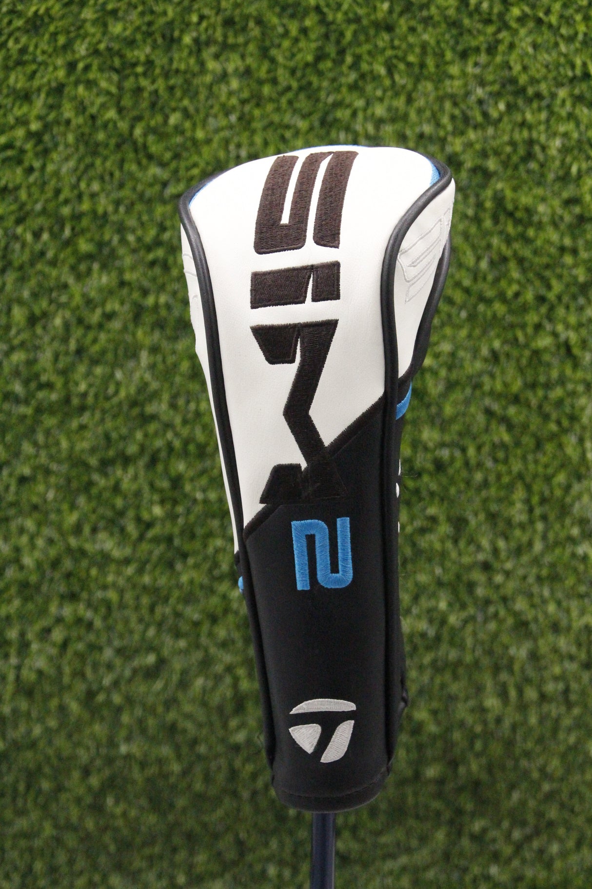 TaylorMade Sim2 Max 18° 5 Wood R Flex 42.25" w/ HC
