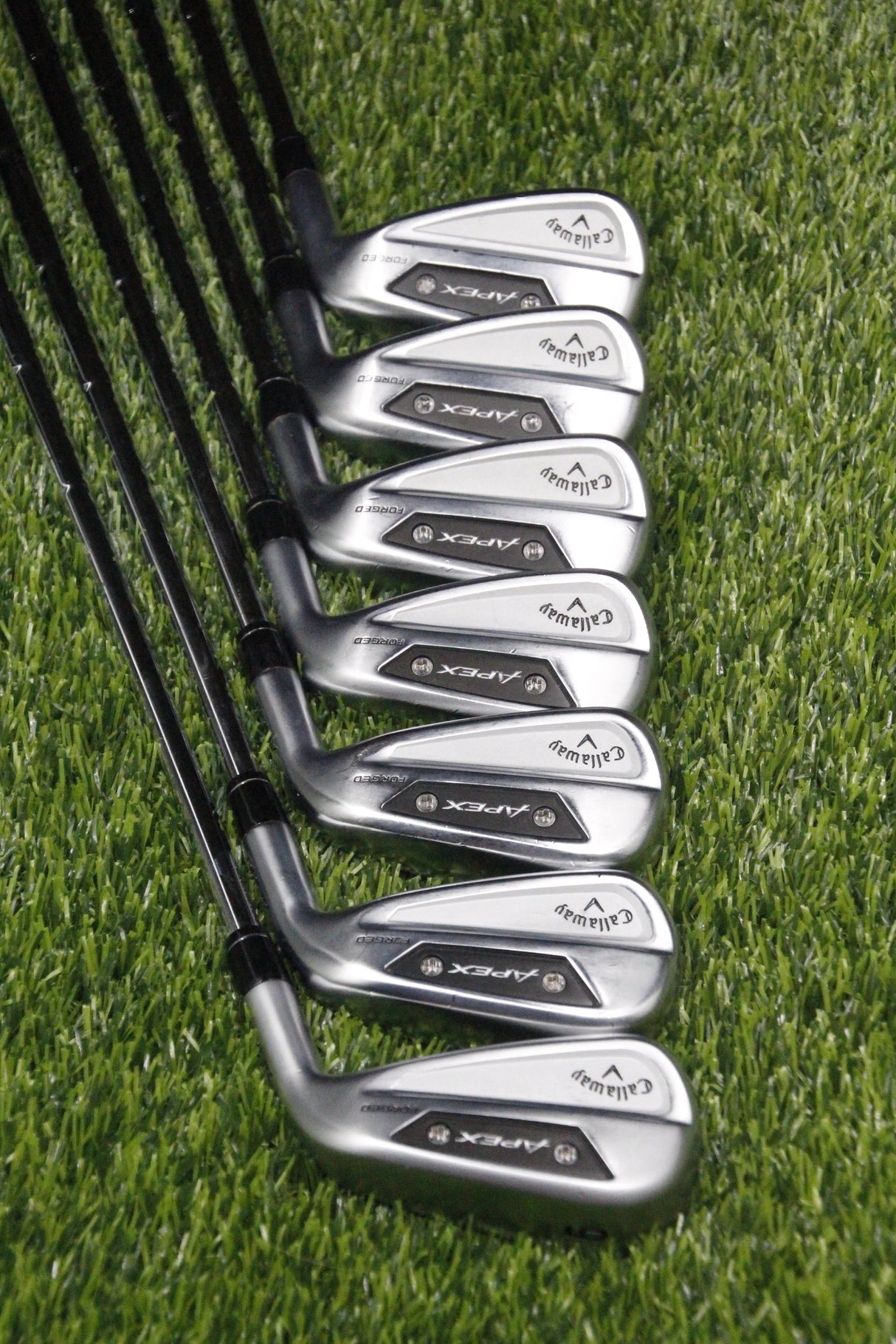 Callaway Apex Ai300 Iron Set 5-PW AW S Flex Std