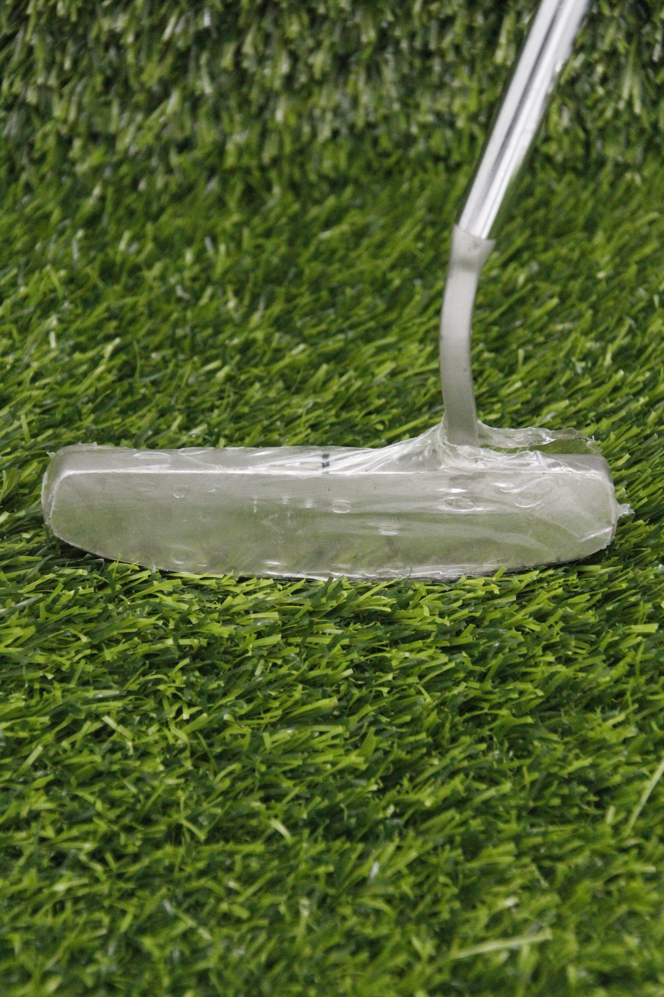 NEW C-Thru Skyy Vodka Putter 35.5"