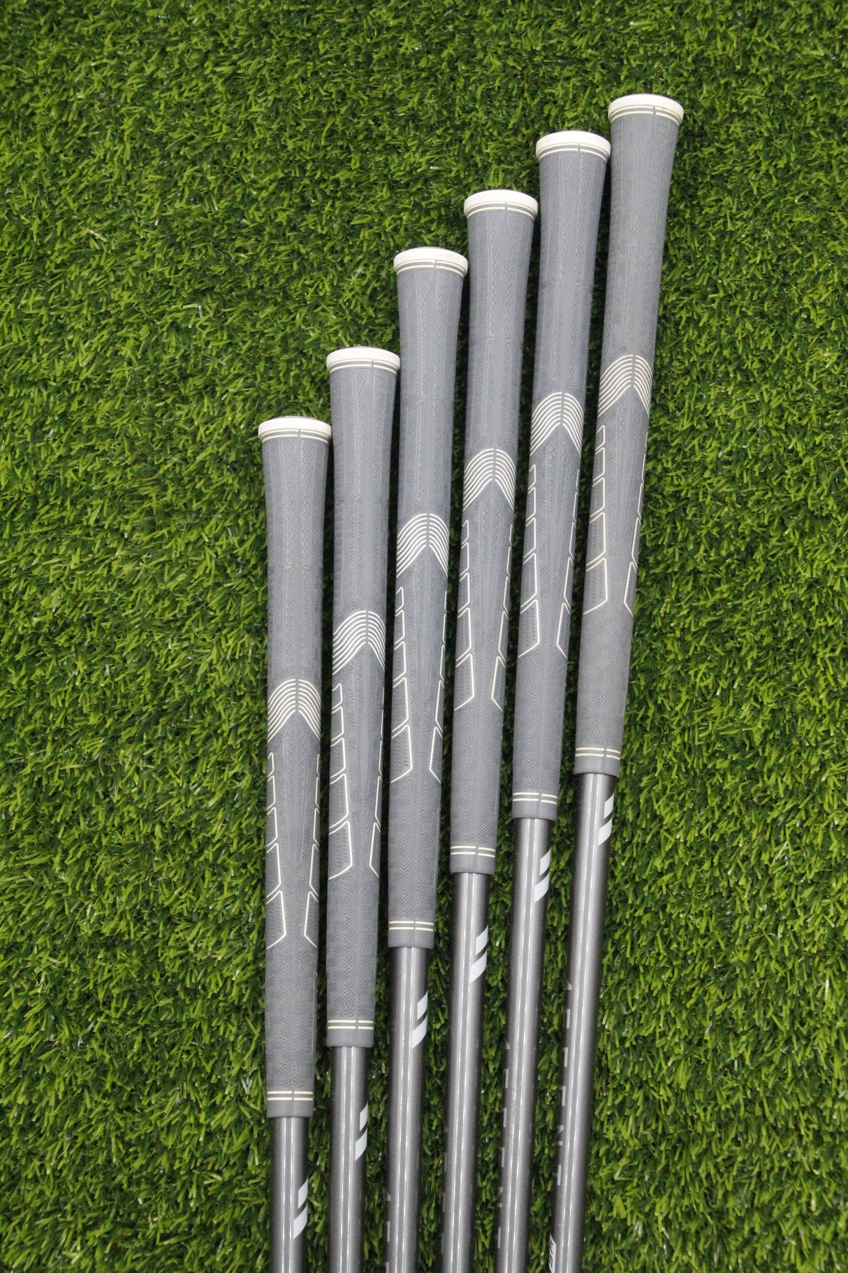 WOMEN TaylorMade Stealth Iron Set 7-PW AW SW L Flex -0.5"