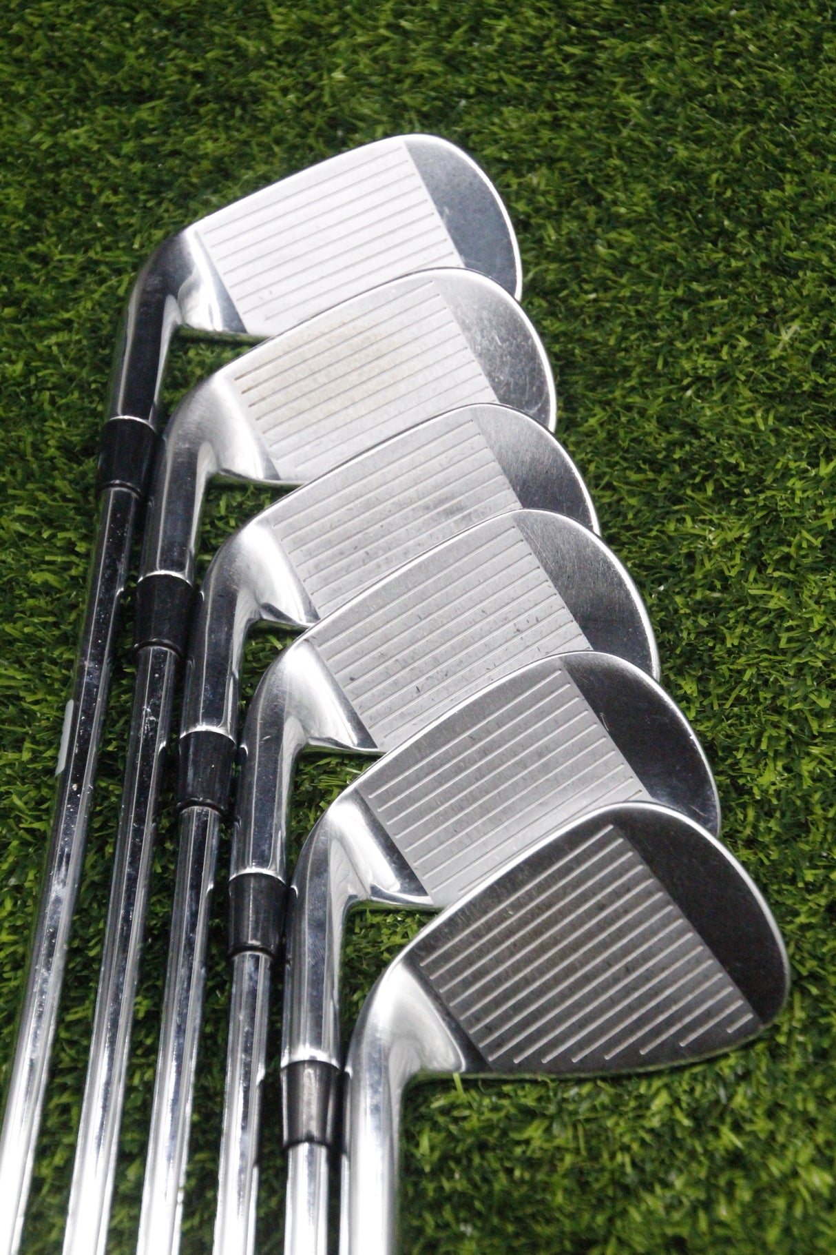 Callaway Rogue ST Pro Iron Set 6-PW AW R Plus Flex Std