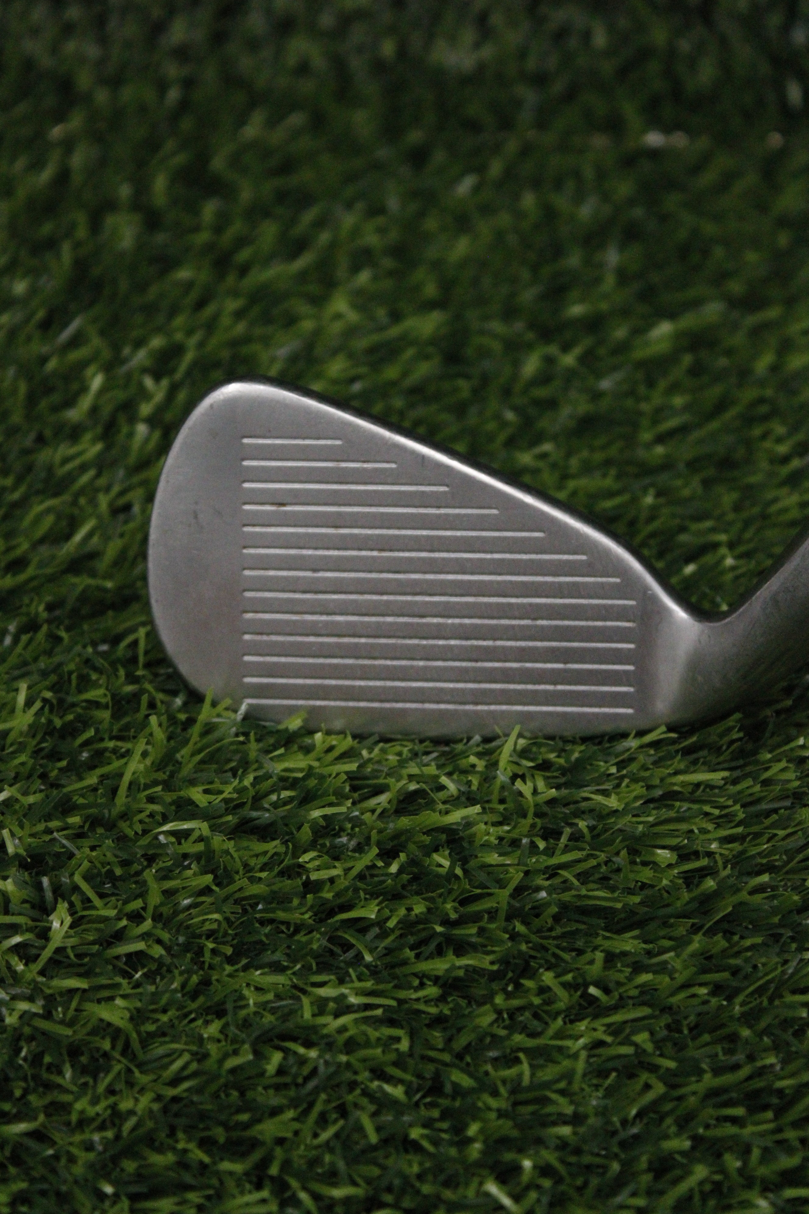 TaylorMade 200 Steel 7 Iron R Flex 37"