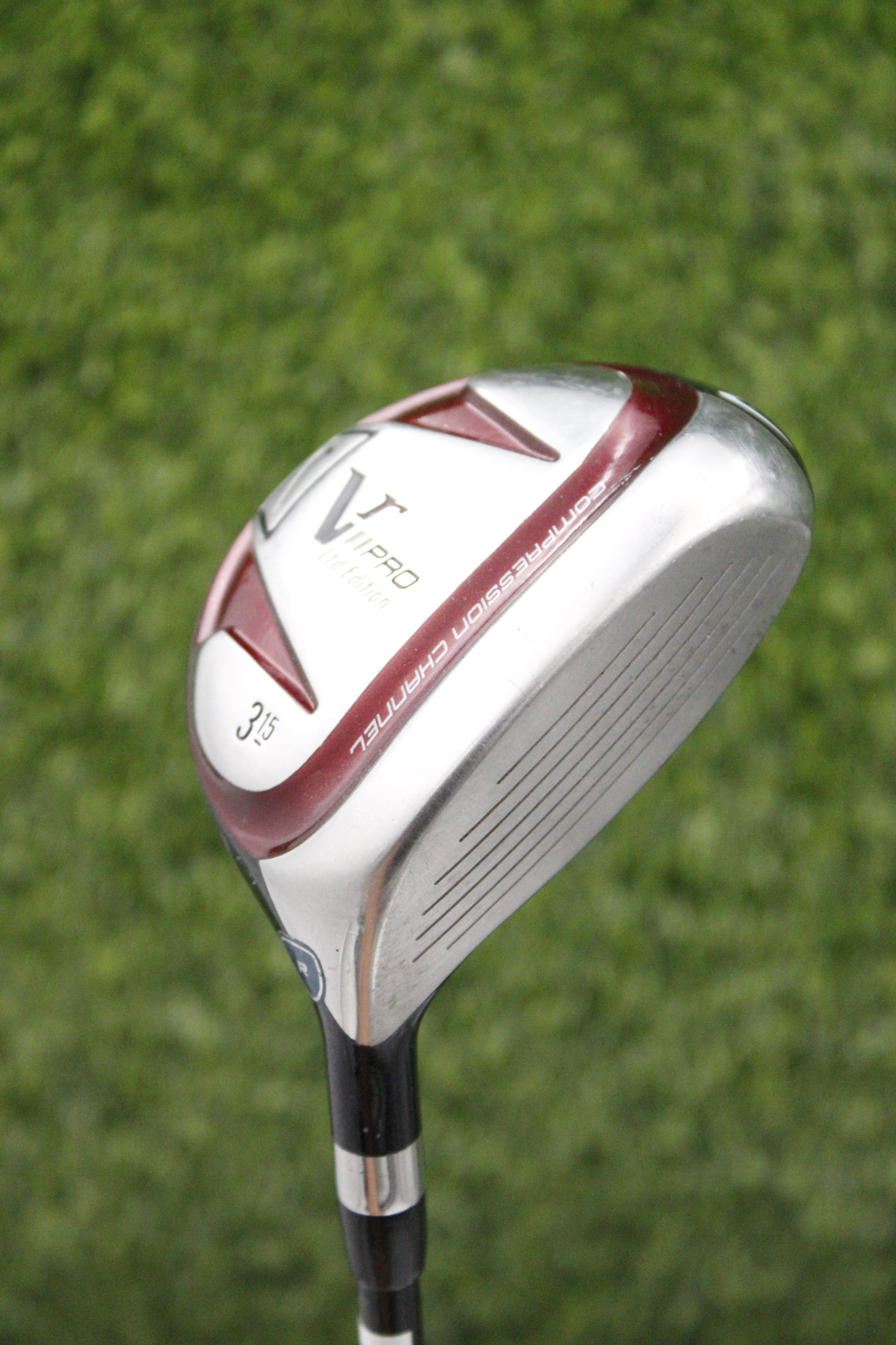 Nike Victory Red Pro LTD. Edition 15° 3 Wood R Flex 43.25"