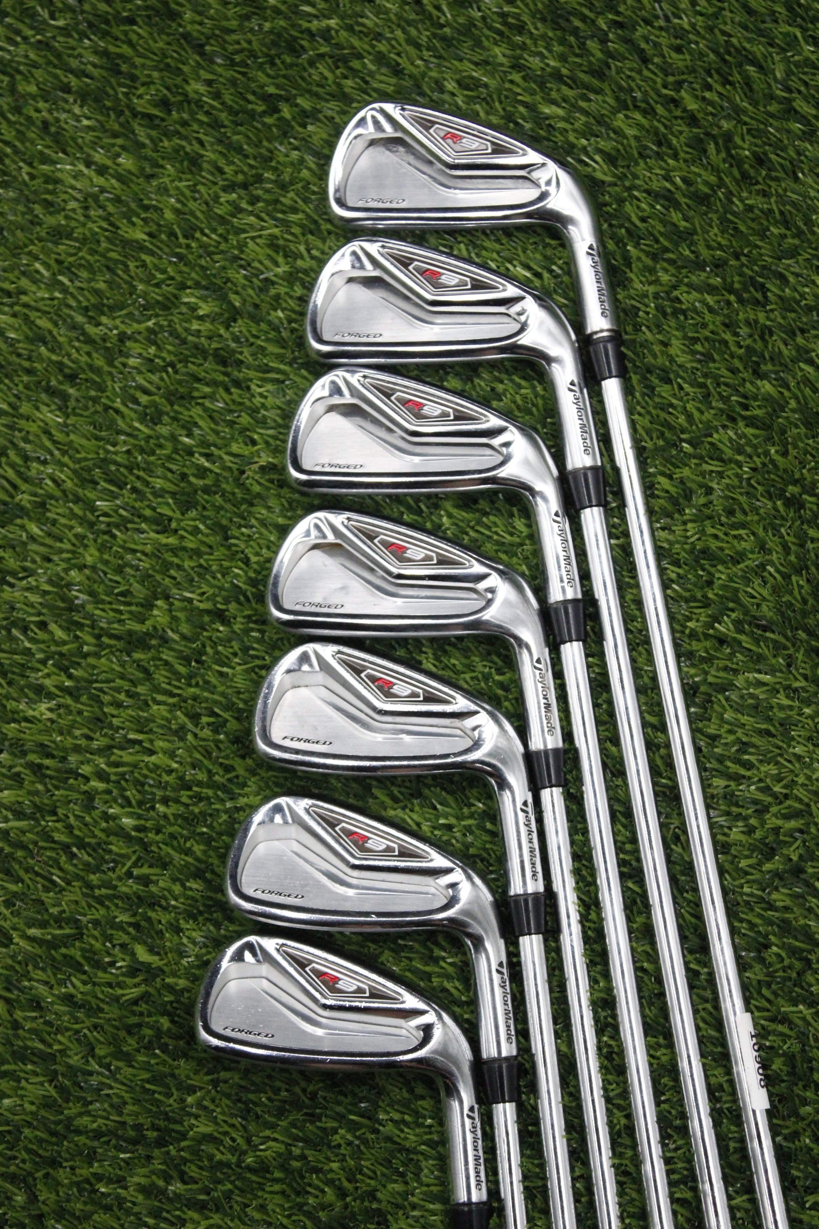 TaylorMade R9 Iron Set 4-PW R Flex -0.5"