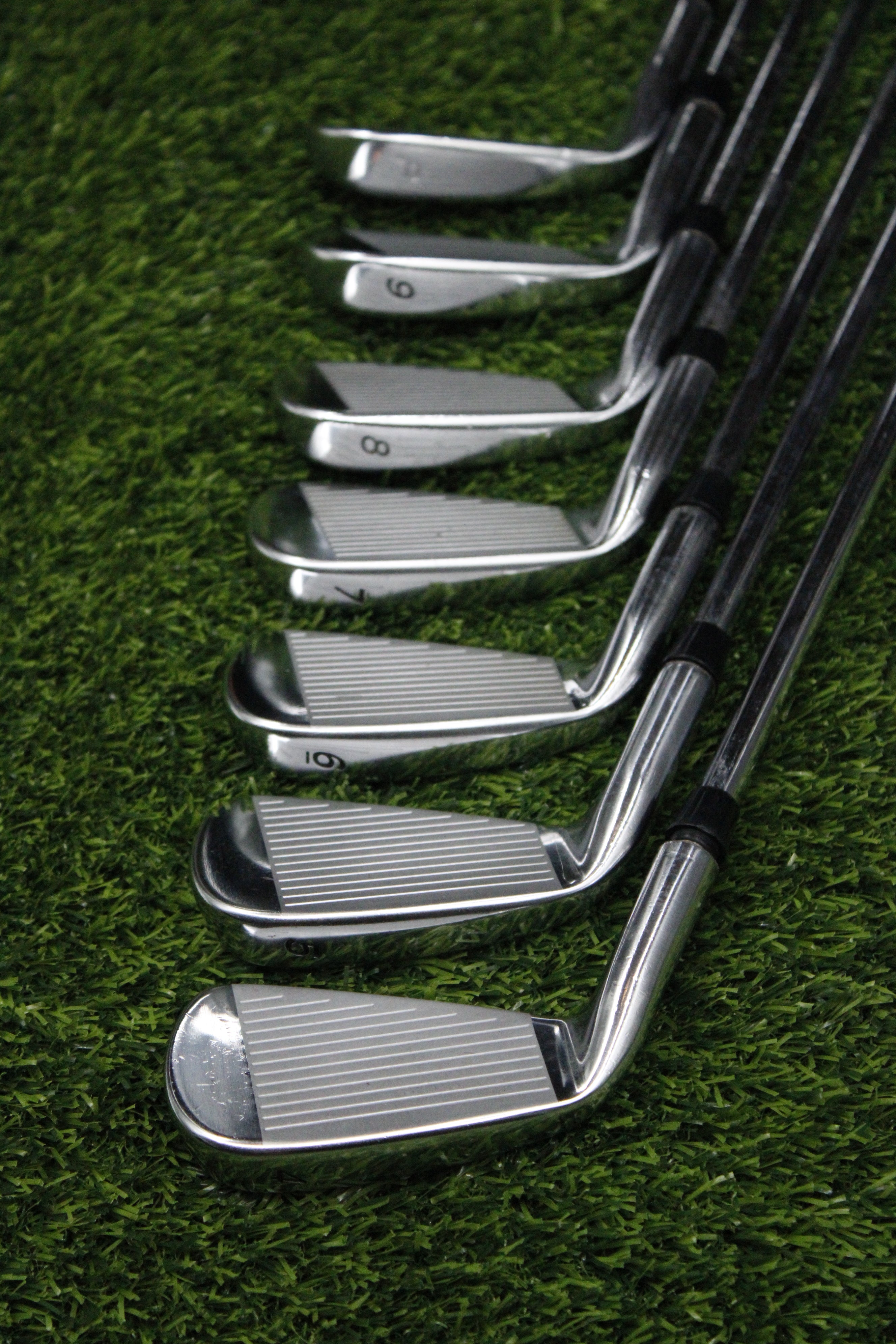 TaylorMade R9 Iron Set 4-PW R Flex -0.5"