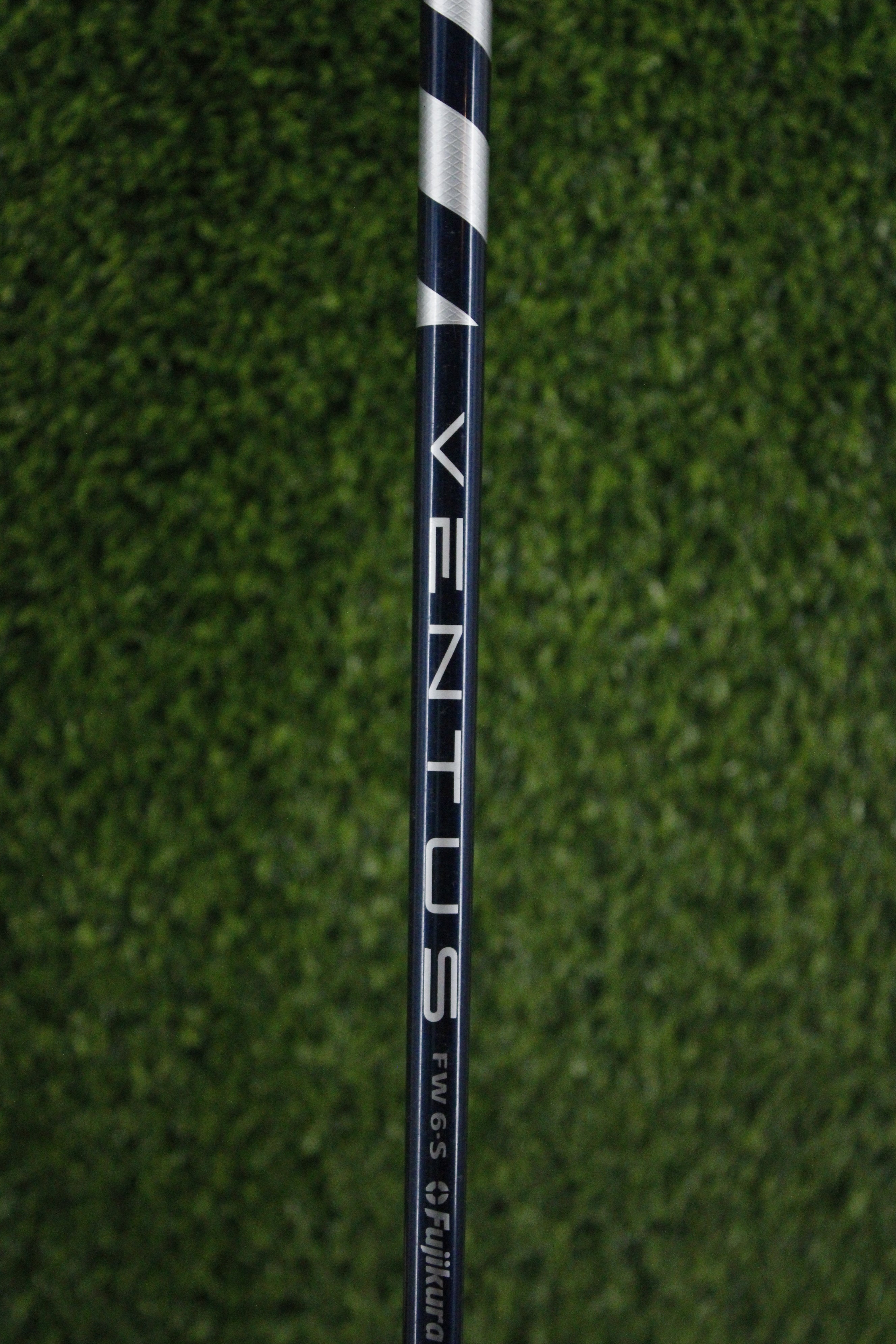 TaylorMade SIM2 Max 18° 5 Wood R Flex 41.75"