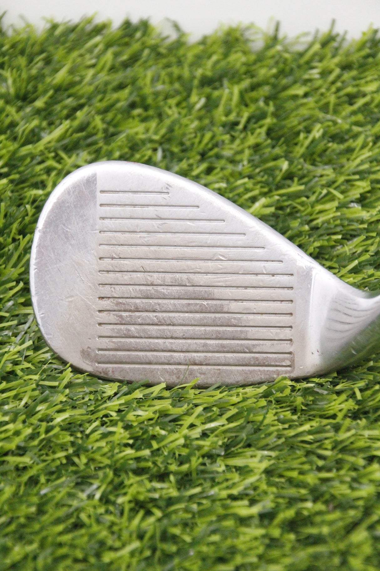 Cleveland 900 Form Forged Chrome 56° SW Wedge Flex 35"