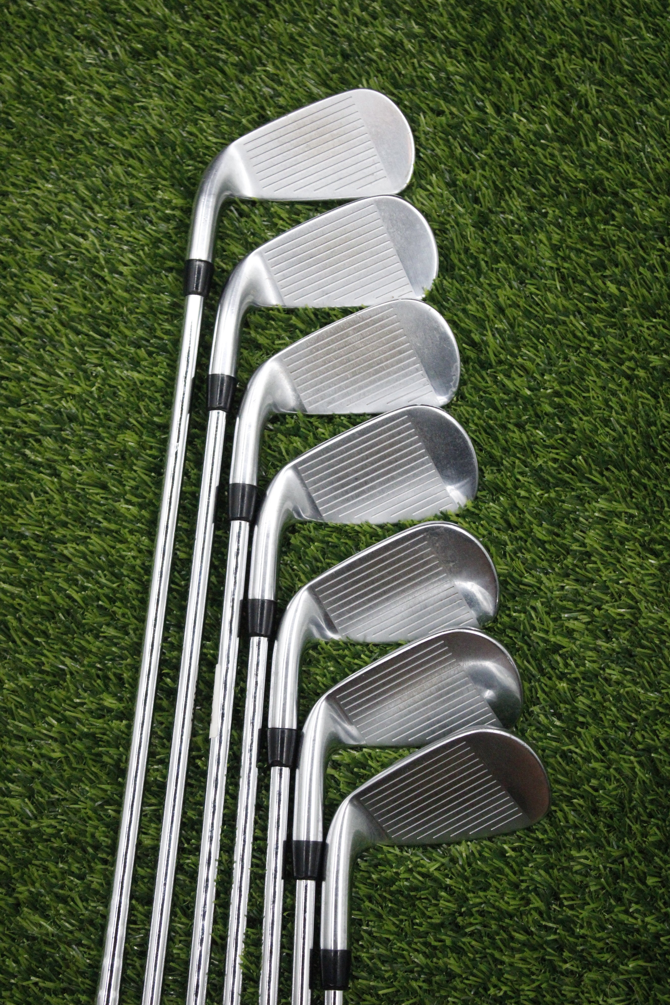 Titleist 2021 T300 Iron Set 5-PW GW R Flex Std Length