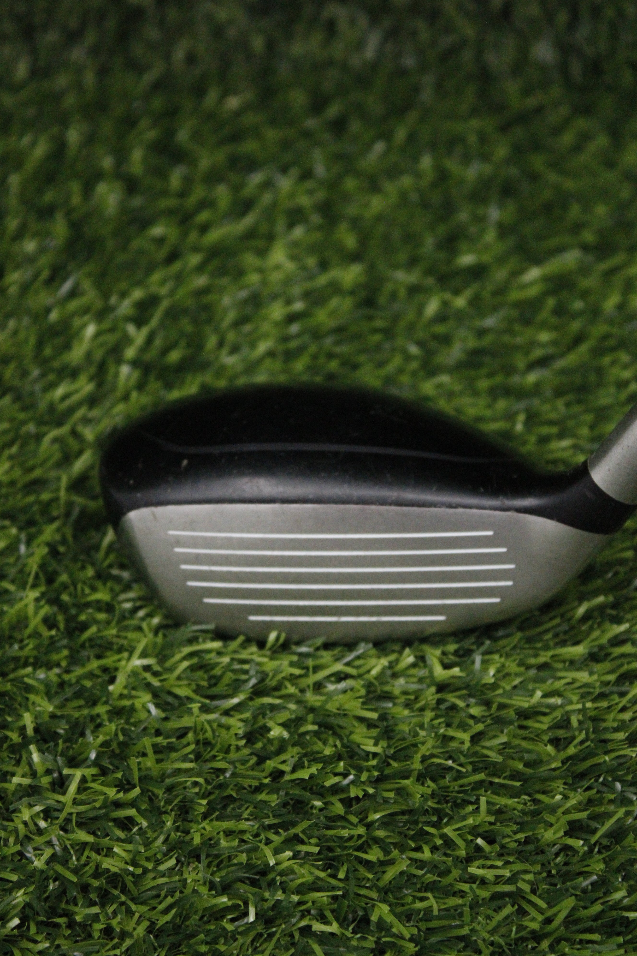 TaylorMade 2009 Rescue 19° 3 Hybrid R Flex 40.75"
