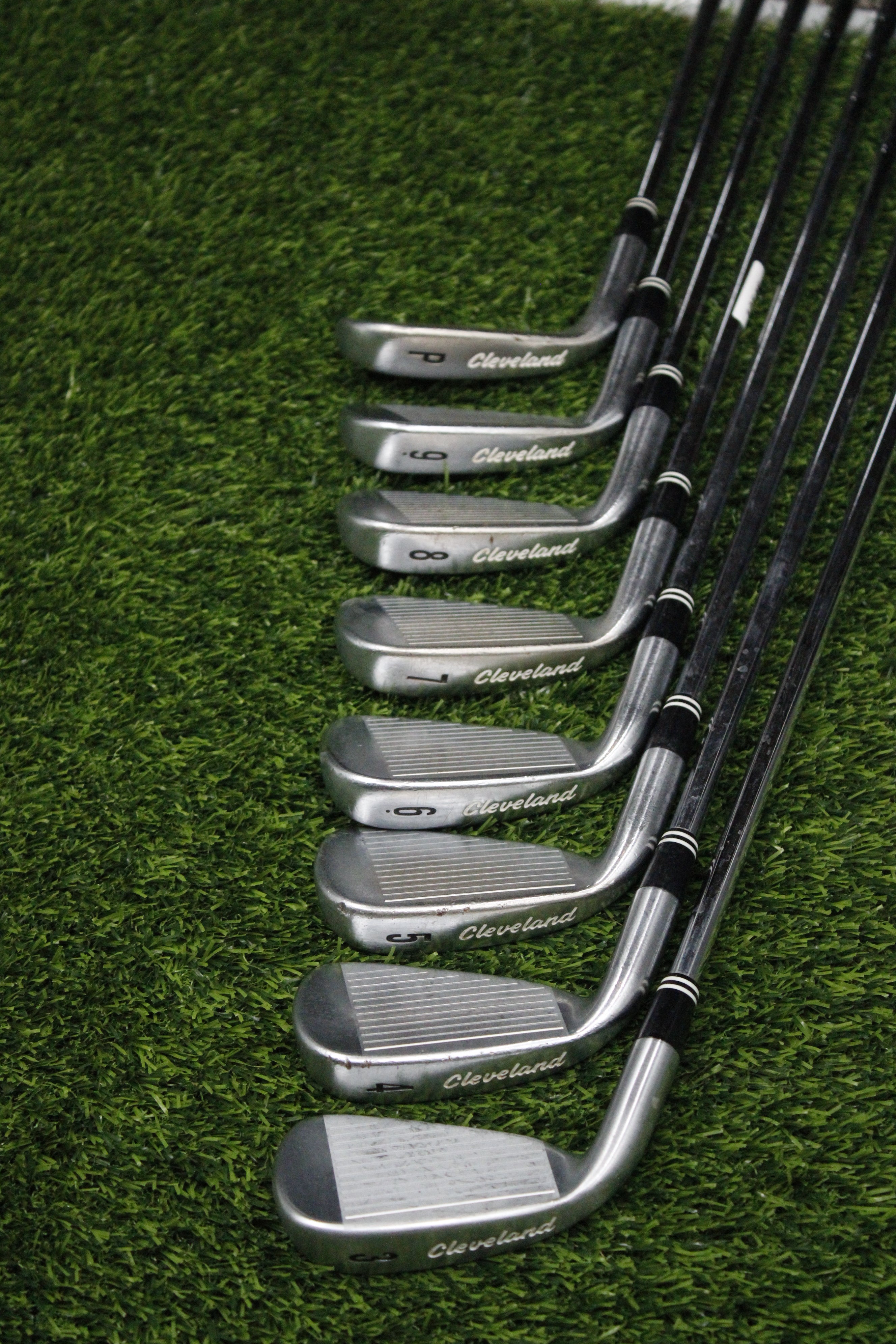 Cleveland CG4 Iron Set 3-PW R Flex Std Length