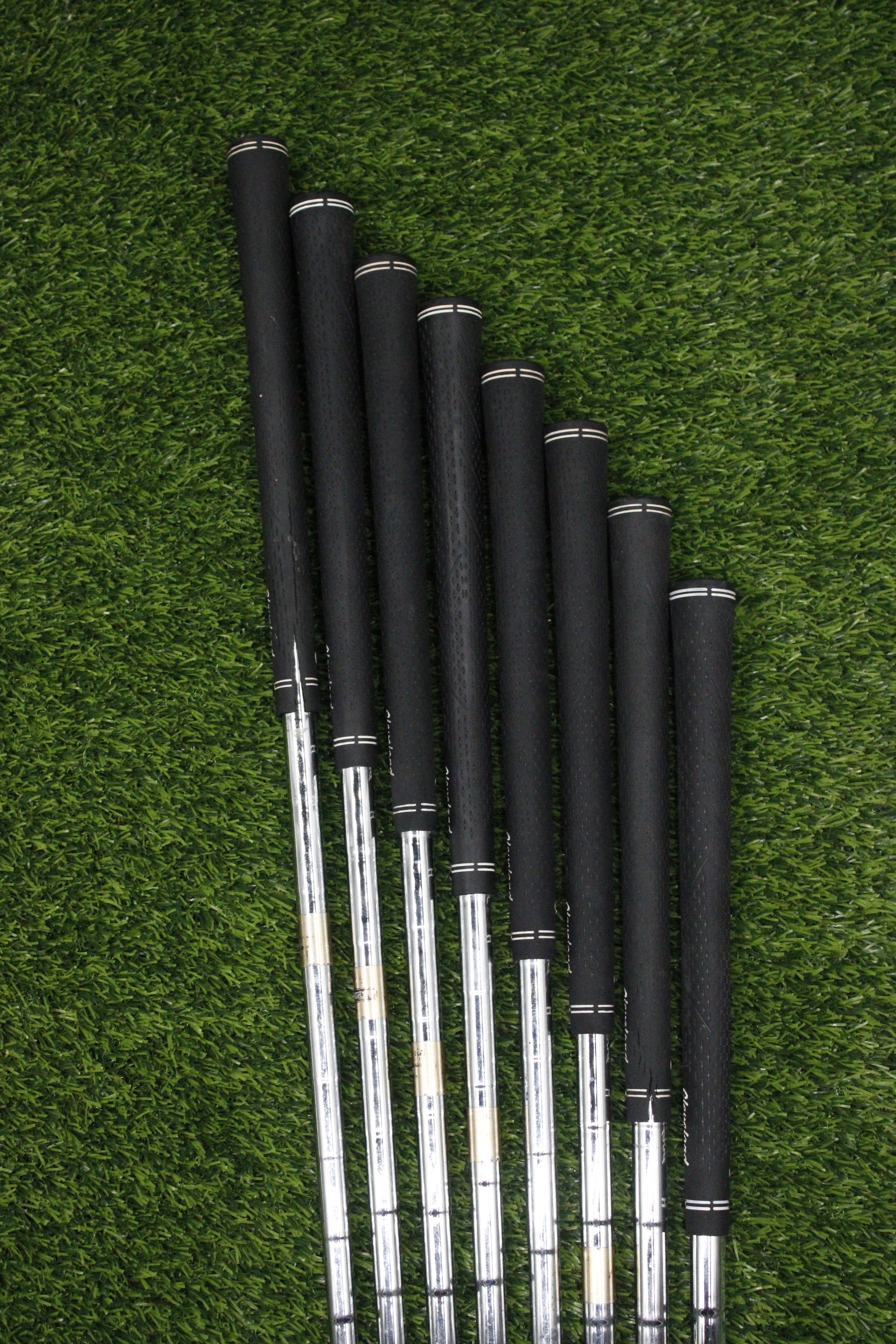 Cleveland CG4 Iron Set 3-PW R Flex Std Length