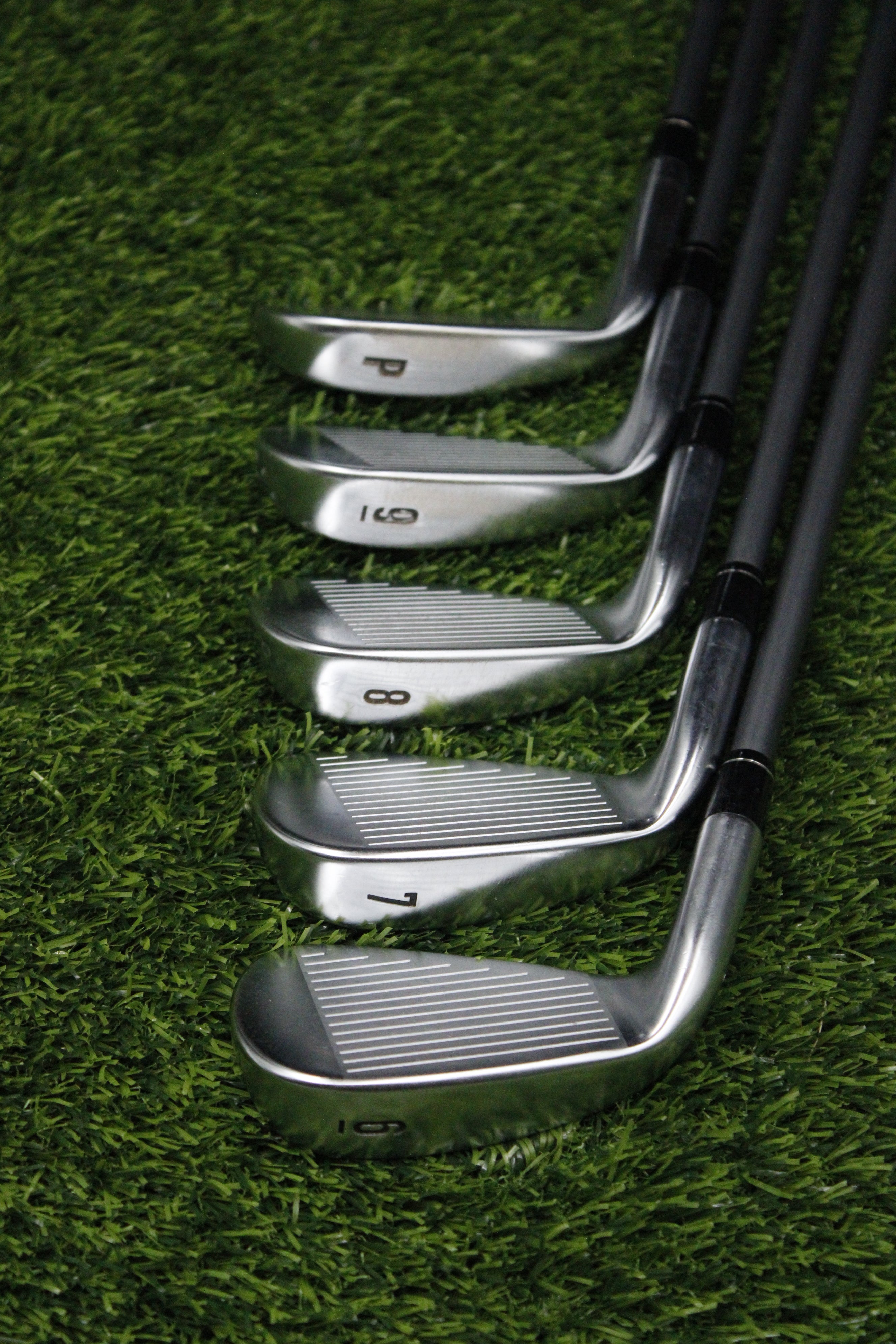 Callaway Apex DCB 21 Iron Set 6-PW R Flex -1.0"