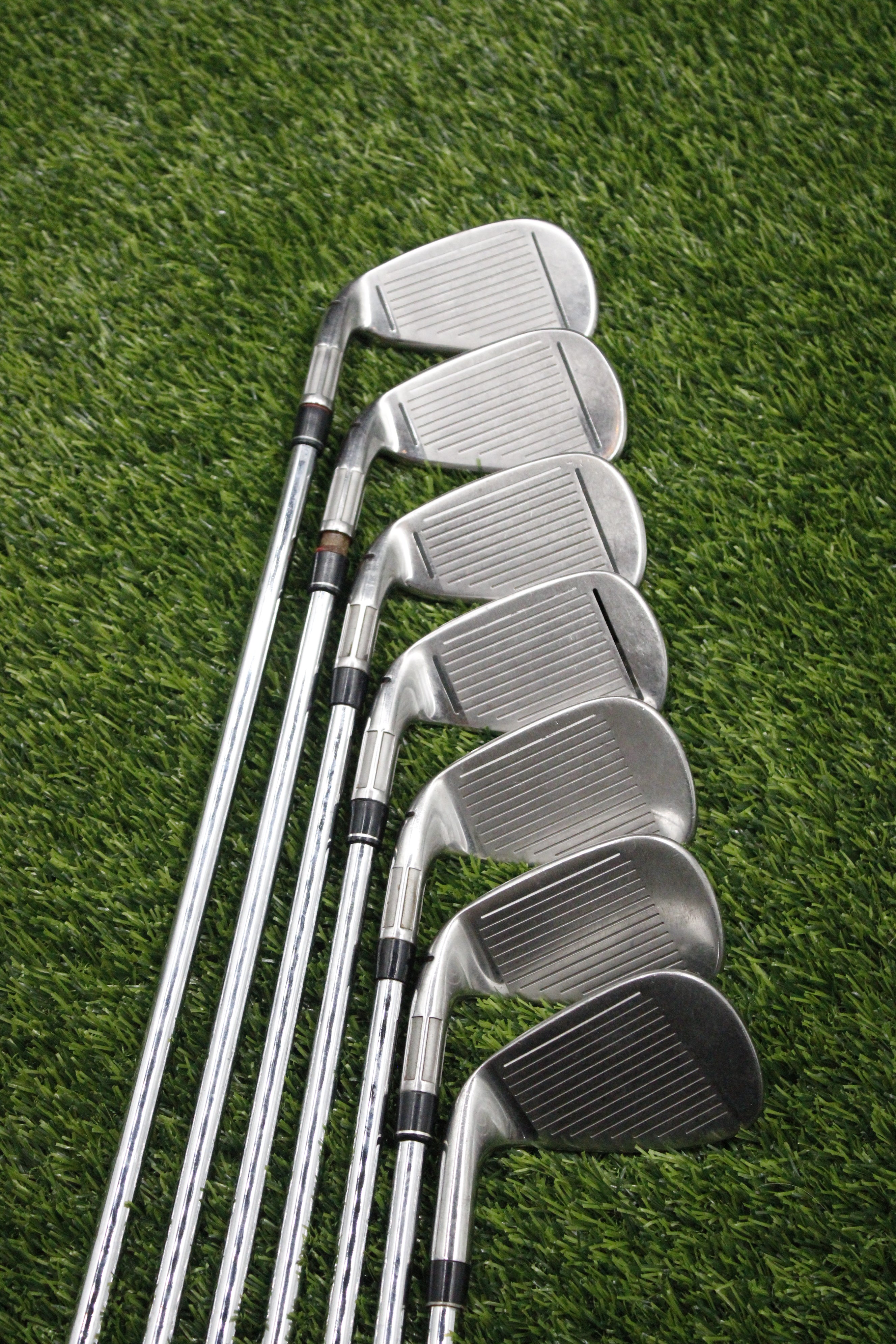 TaylorMade M4 Iron Set 5-PW AW R Flex Std Length