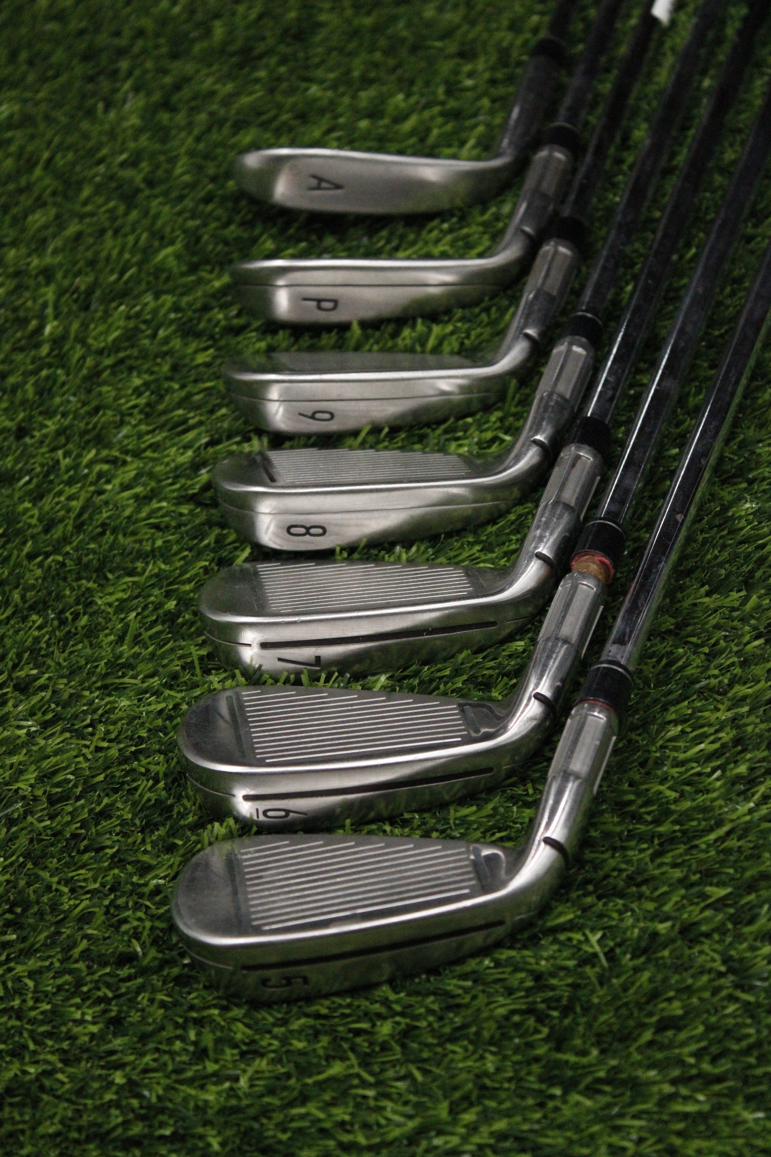 TaylorMade M4 Iron Set 5-PW AW R Flex Std Length