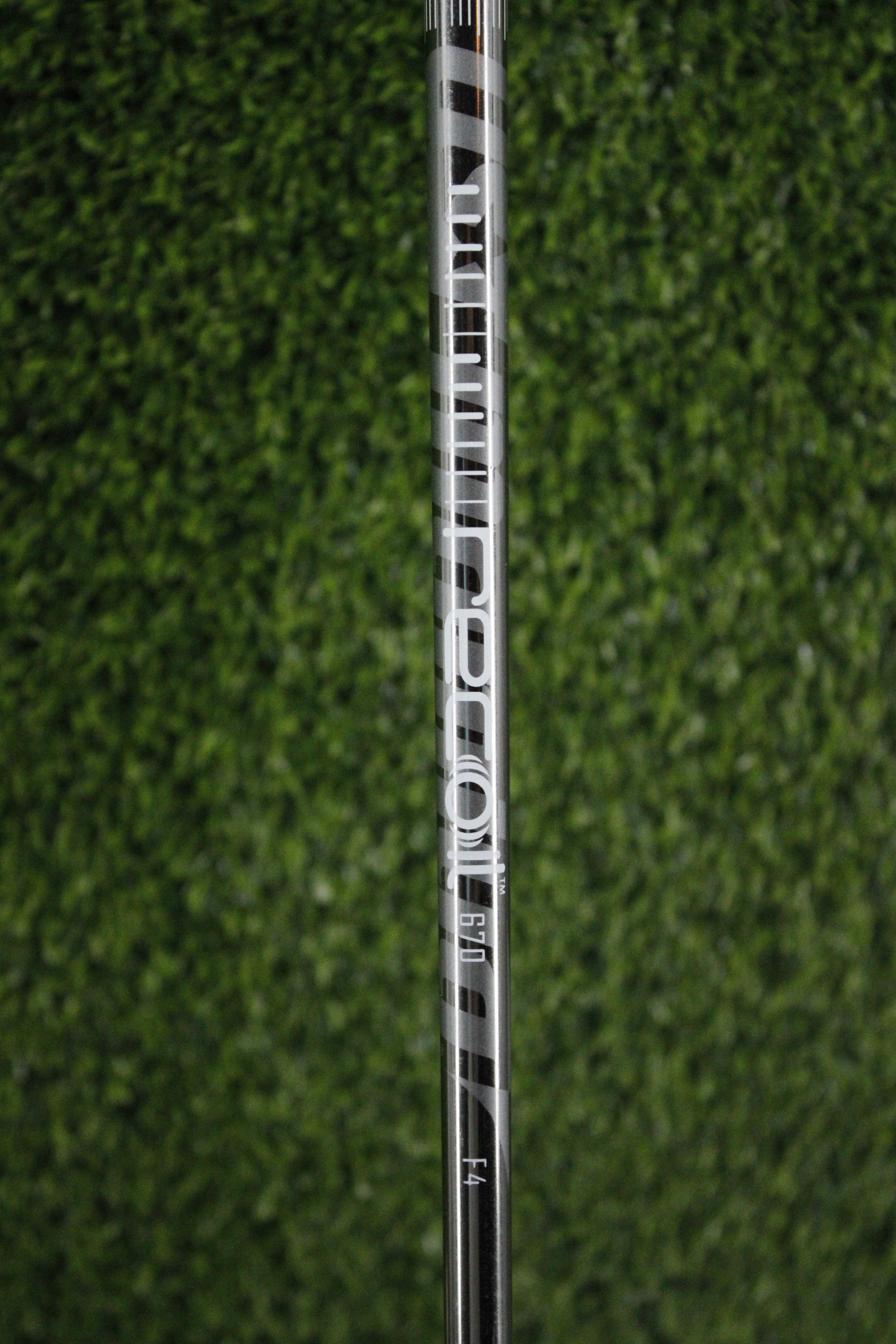 Tour Edge Exotics E8 17° 2 Hybrid S Flex 40.5"